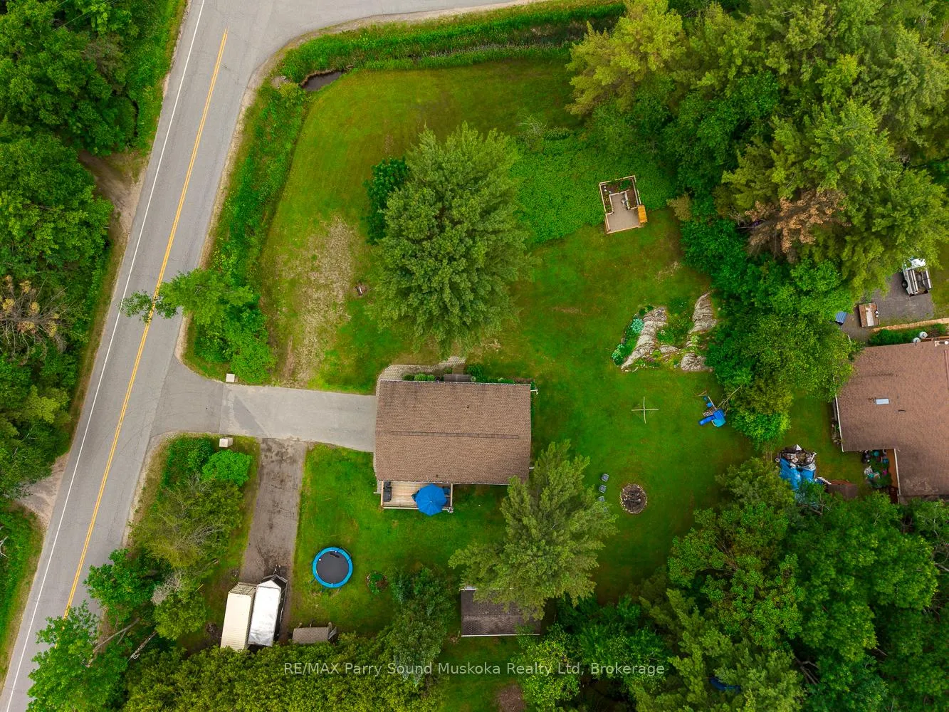 Photo 7 of 109 North Road N, McDougall — HOMEH
