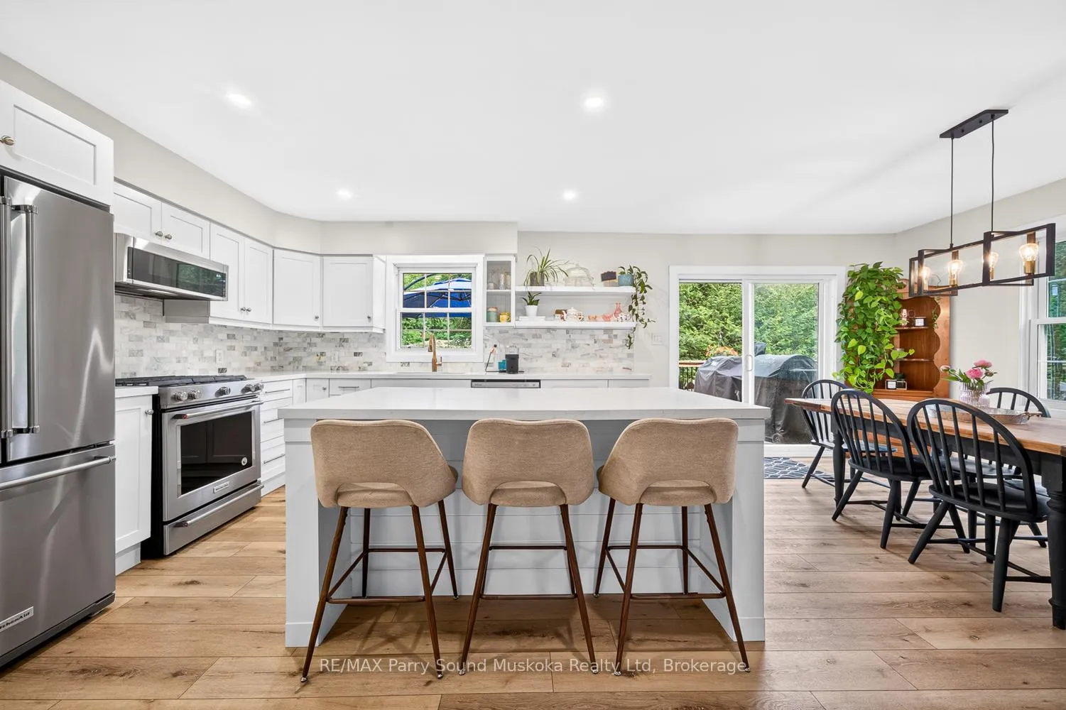 Photo 20 of 109 North Road N, McDougall — HOMEH