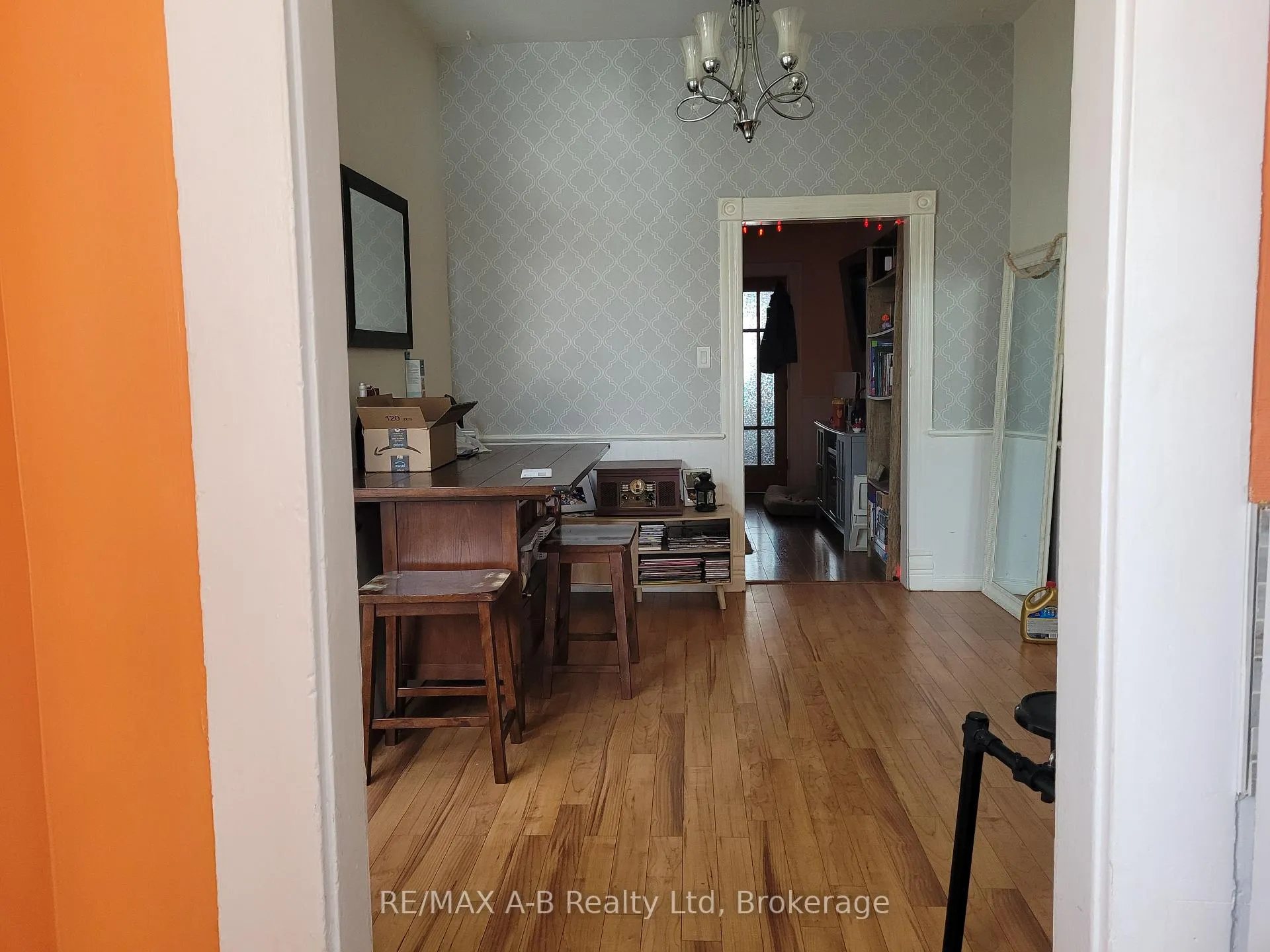 Photo 2 of Unit A, 190 Colborne Street, London, East K — HOMEH