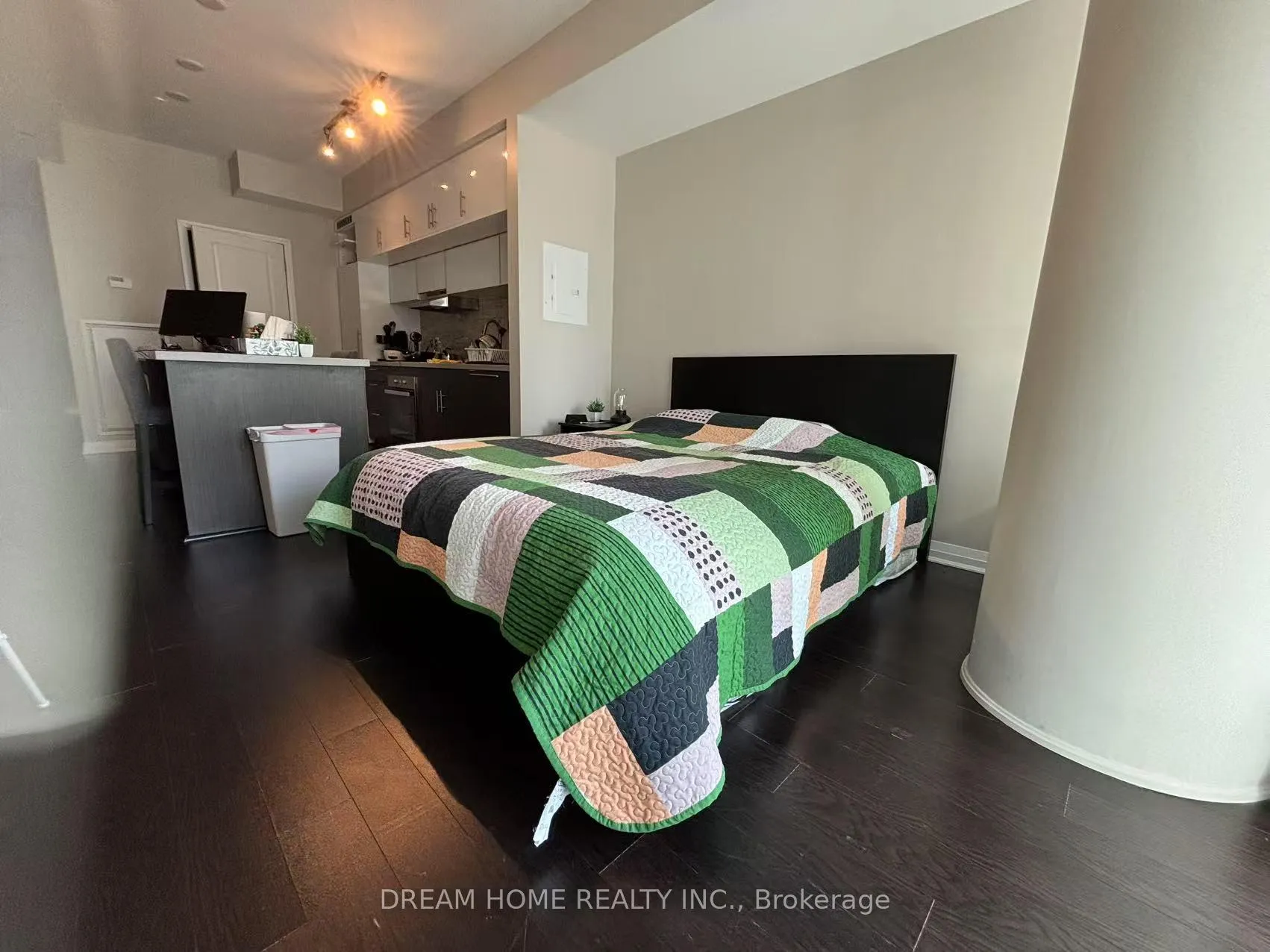Photo 9 of Unit 1503, 8 mercer Street, Toronto, Waterfront Communities — HOMEH