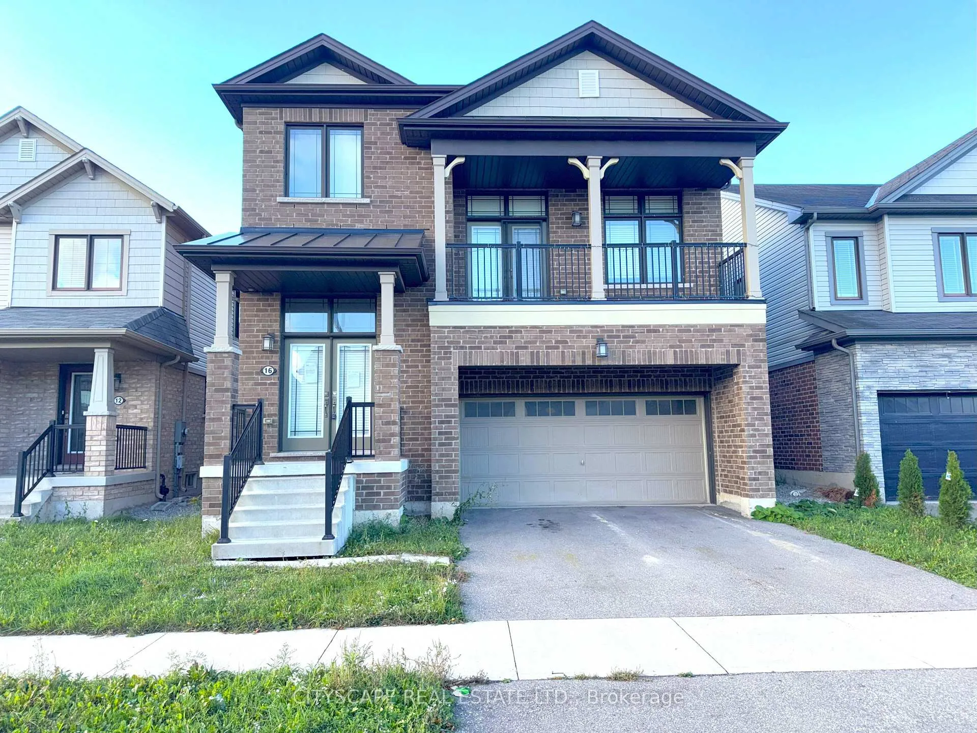 Photo 1 of 16 Pagebrook Crescent, Hamilton, Stoney Creek Mountain — HOMEH