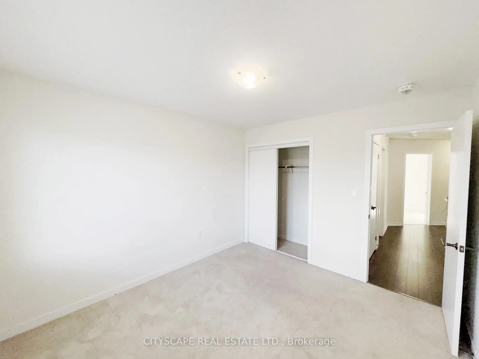 Photo 31 of 16 Pagebrook Crescent, Hamilton, Stoney Creek Mountain — HOMEH