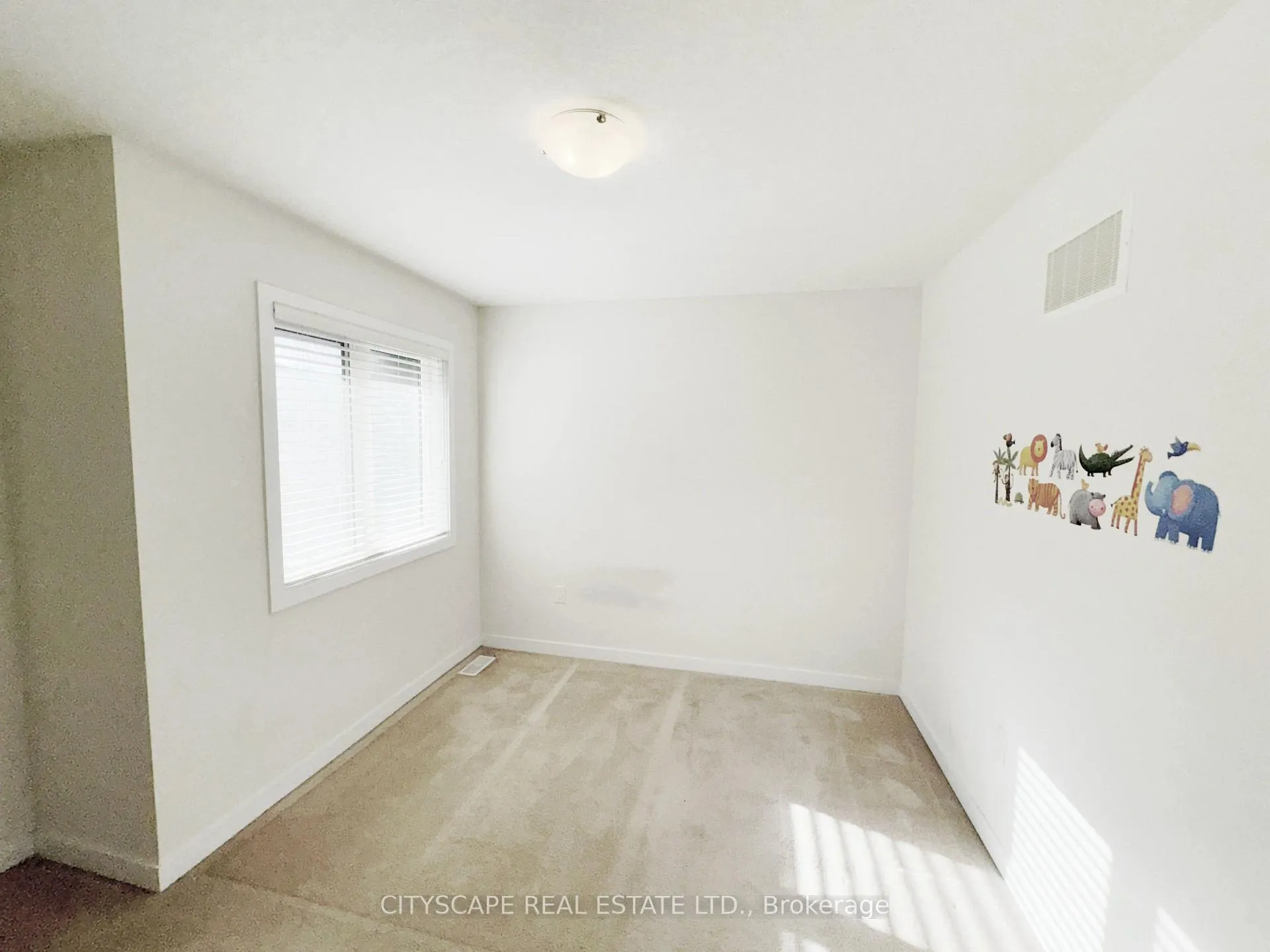 Photo 34 of 16 Pagebrook Crescent, Hamilton, Stoney Creek Mountain — HOMEH