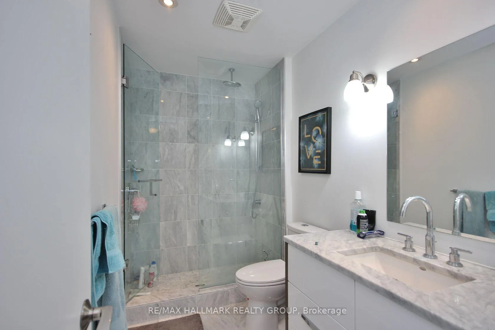 Photo 13 of Unit 1711, 111 Champagne Avenue S, Ottawa, West Centre Town — HOMEH
