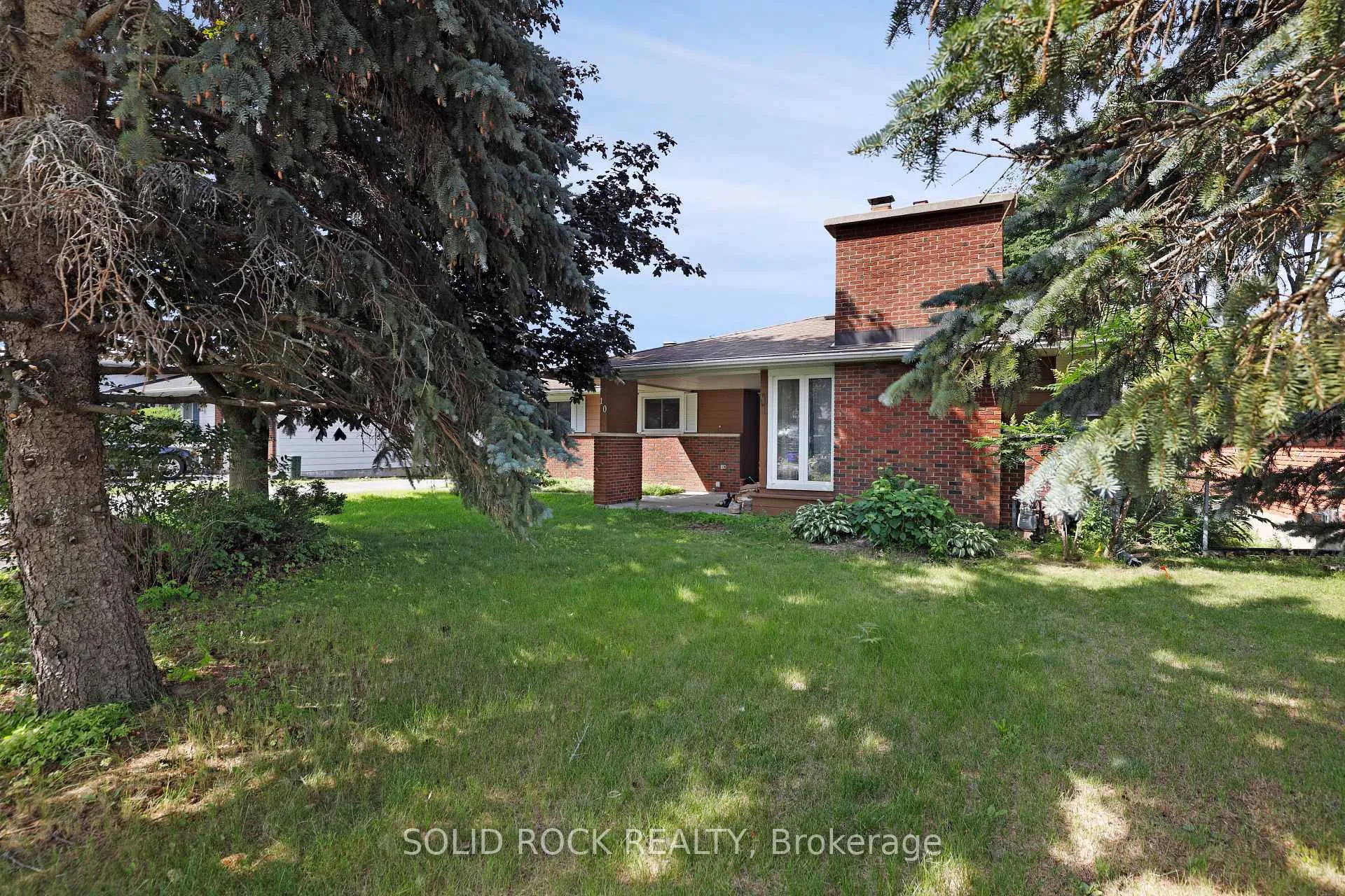 Photo 3 of 10 Orr Street, Ottawa, Barrhaven - Pheasant Run — HOMEH