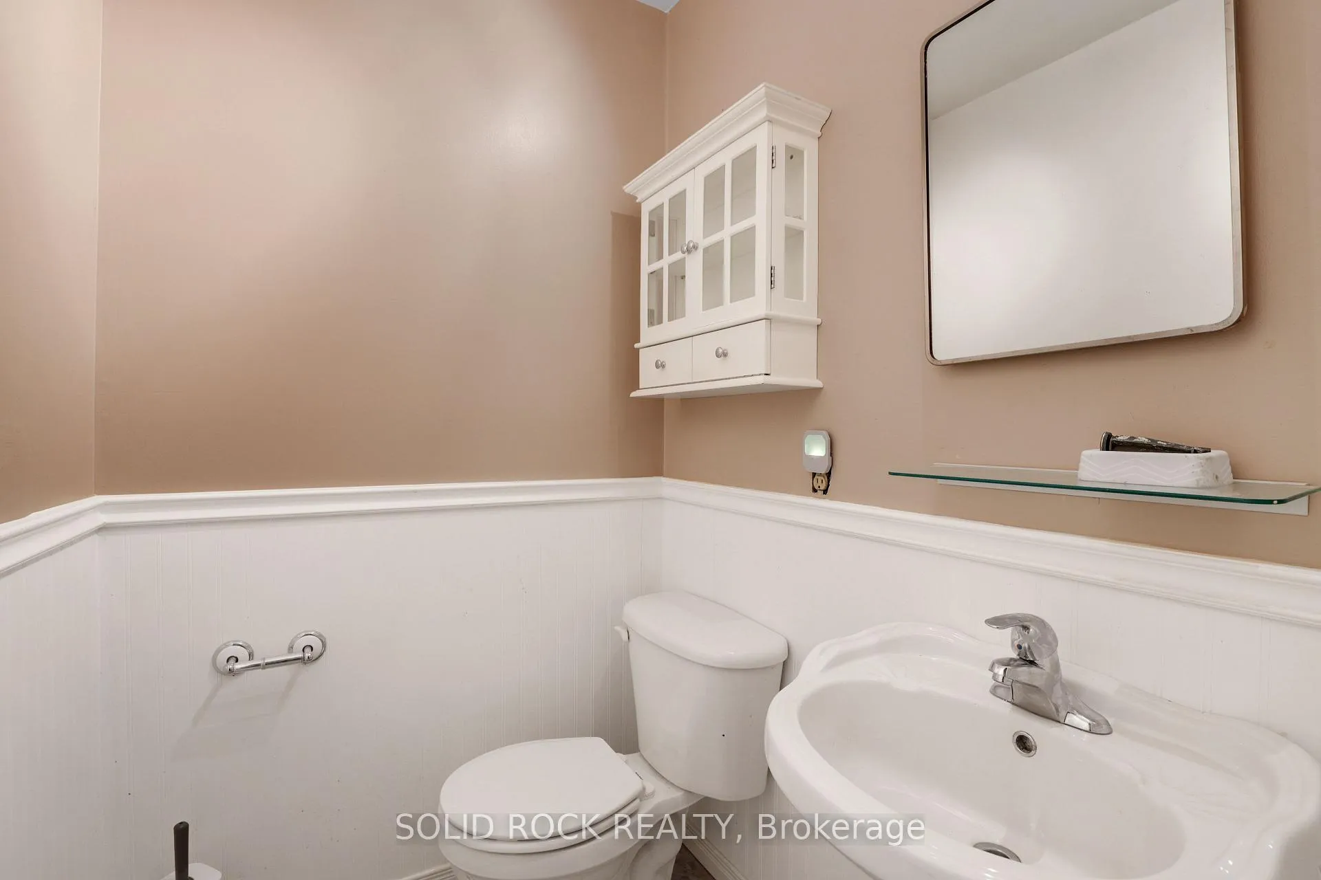Photo 15 of 10 Orr Street, Ottawa, Barrhaven - Pheasant Run — HOMEH