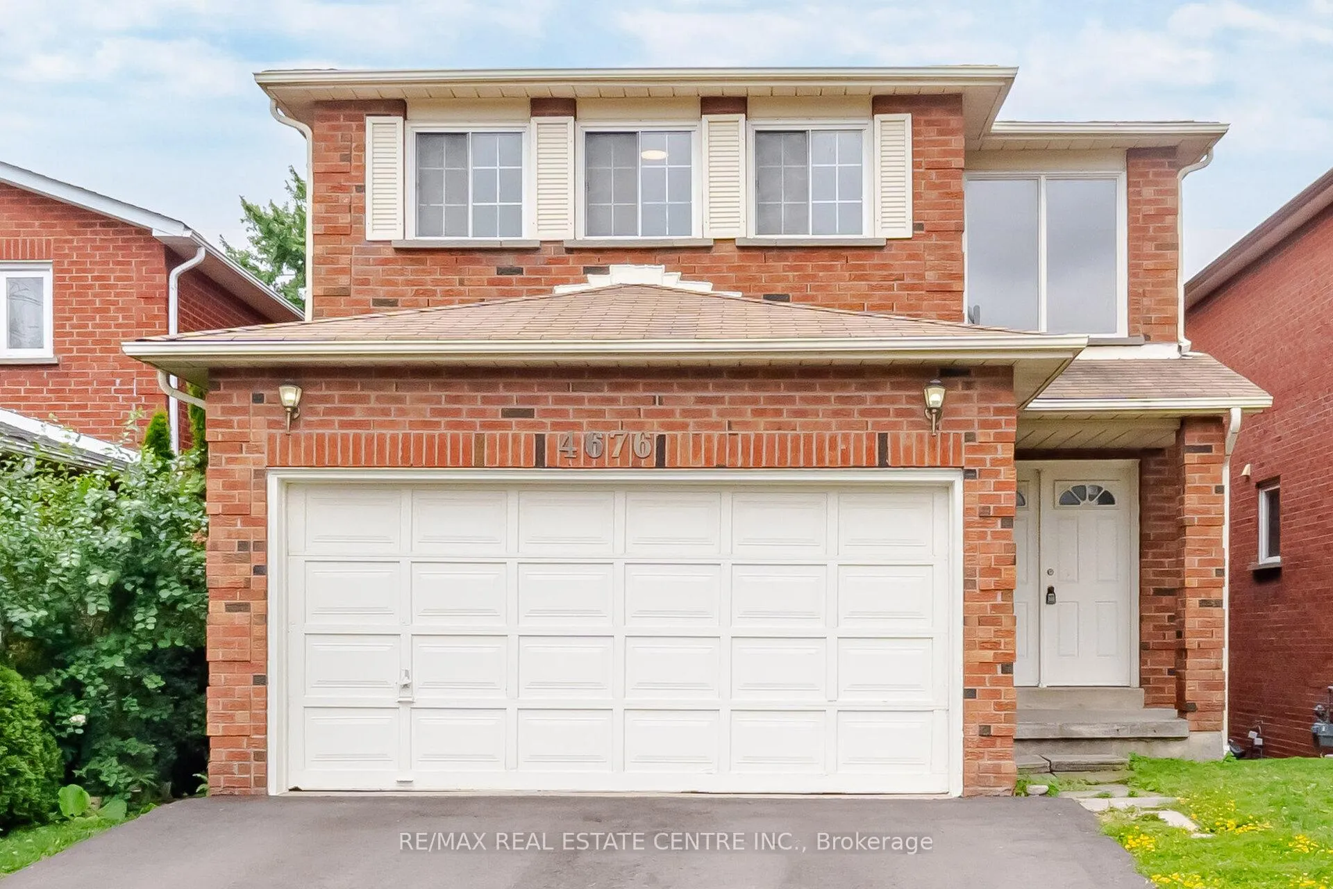 Front of 4676 Owl Circle