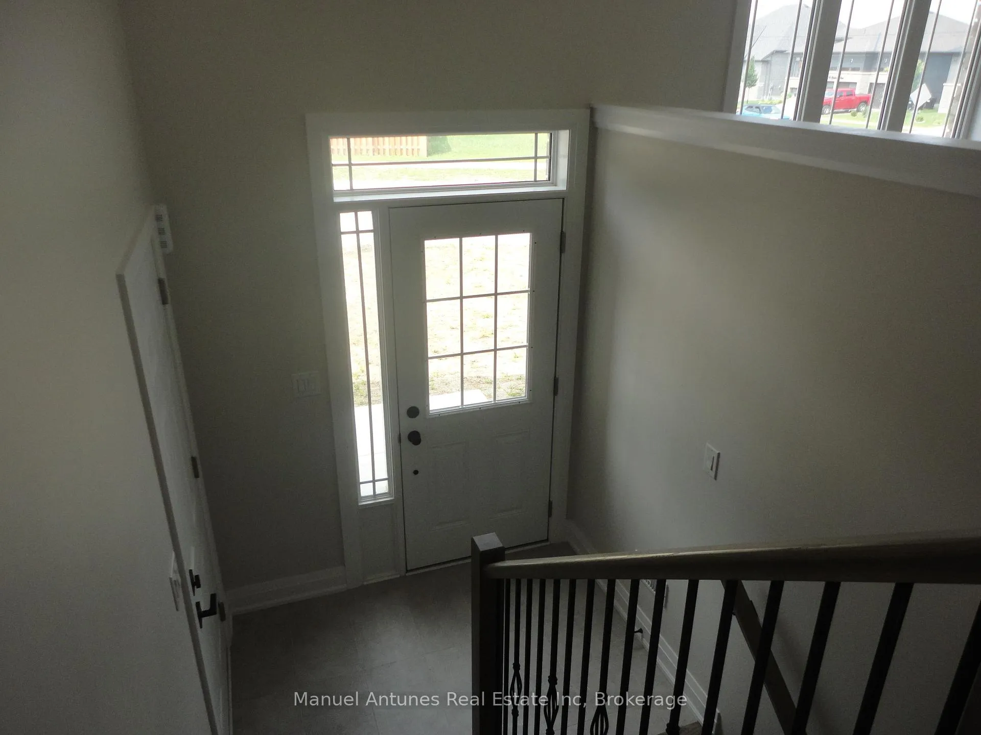 Photo 7 of 4 Joanne Crescent, Wasaga Beach — HOMEH
