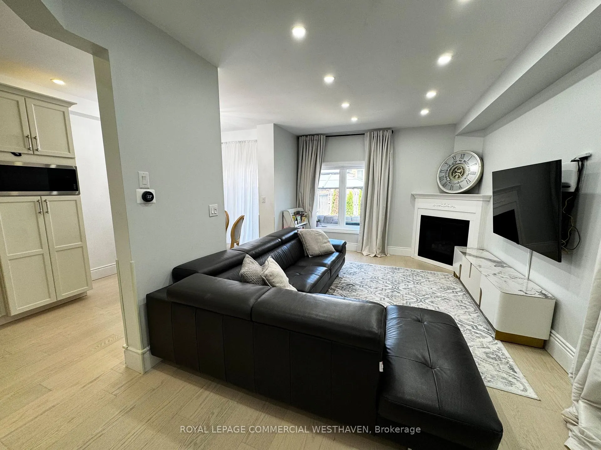 Photo 3 of 38 Warbler Avenue, Vaughan, Patterson — HOMEH