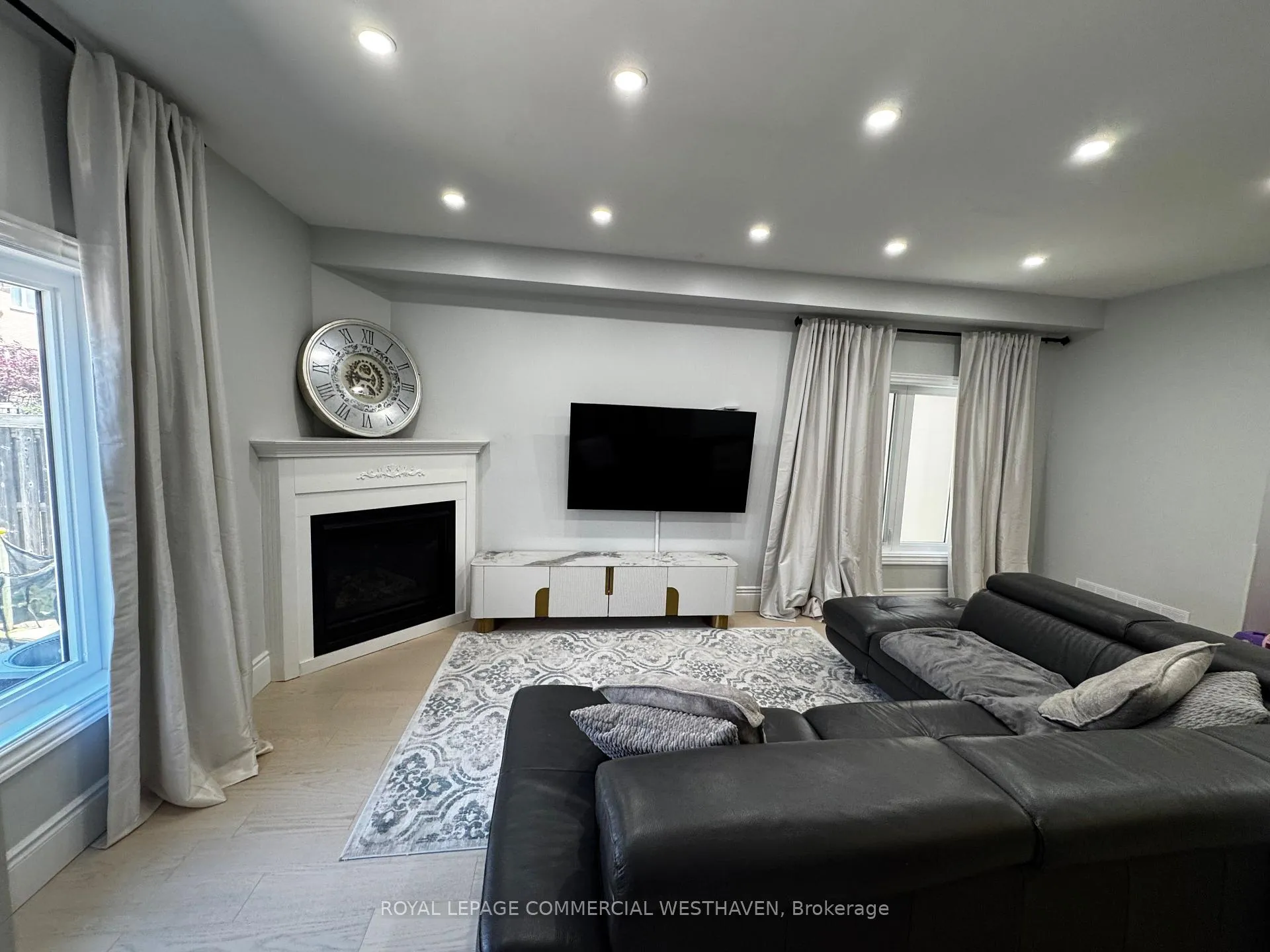 Photo 5 of 38 Warbler Avenue, Vaughan, Patterson — HOMEH
