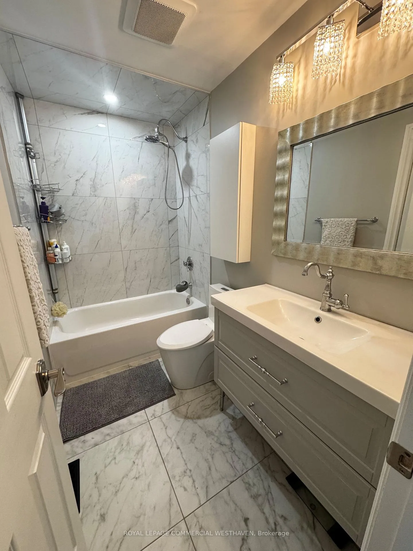 Photo 15 of 38 Warbler Avenue, Vaughan, Patterson — HOMEH