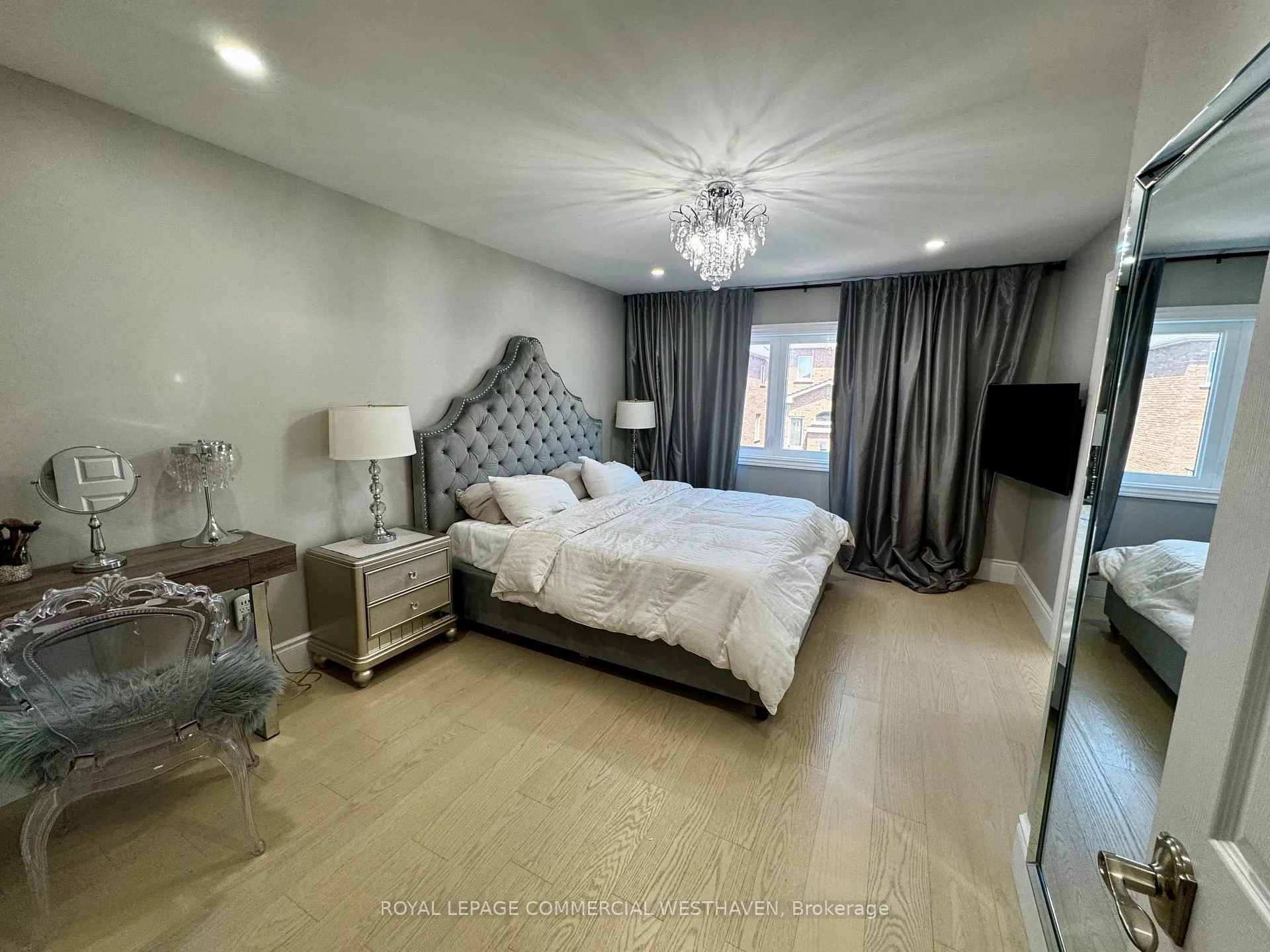 Photo 17 of 38 Warbler Avenue, Vaughan, Patterson — HOMEH