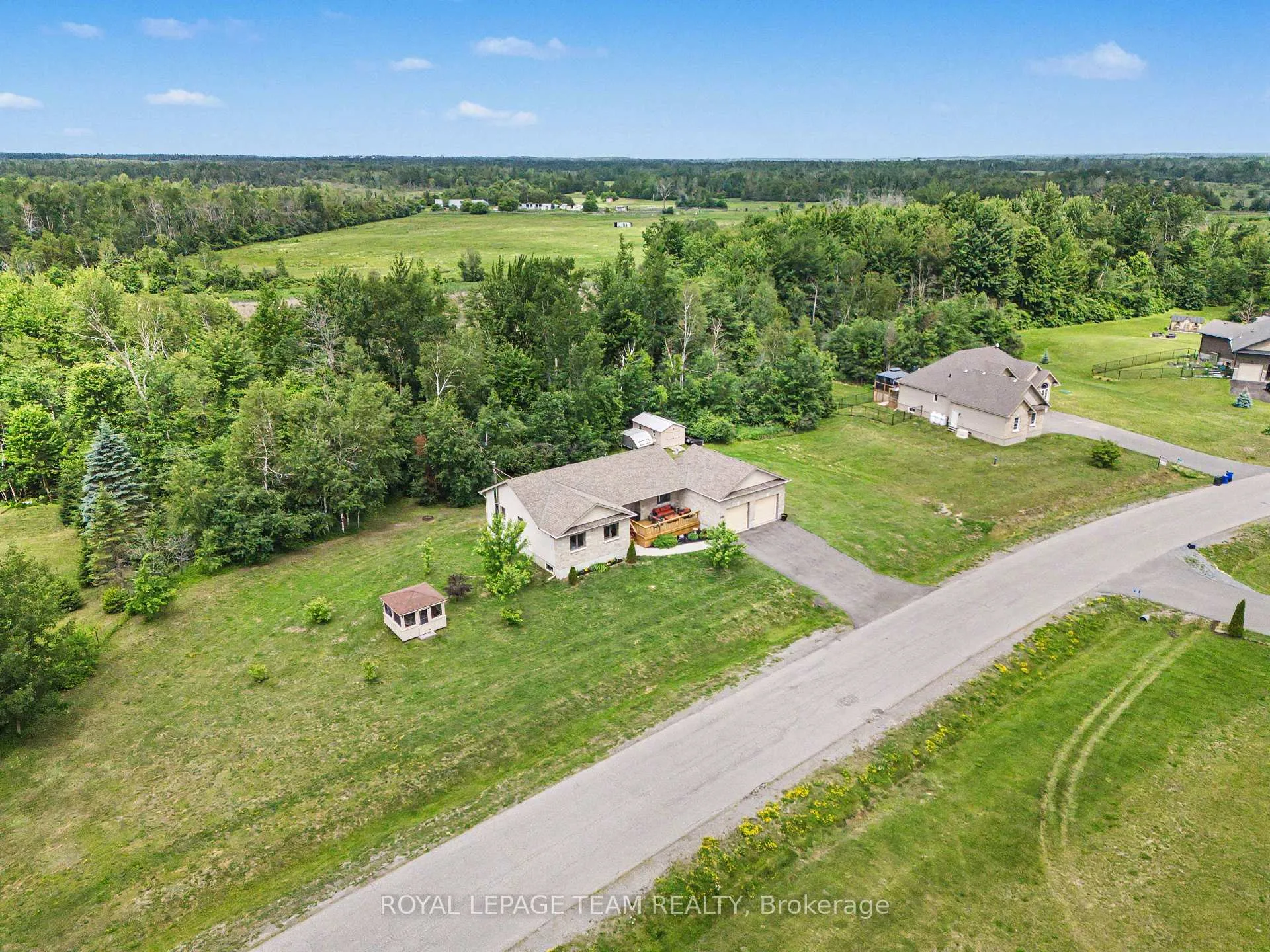 Photo 47 of 265 Starlight Place, Ottawa, Btwn Franktown Rd. & Fallowfield Rd. — HOMEH