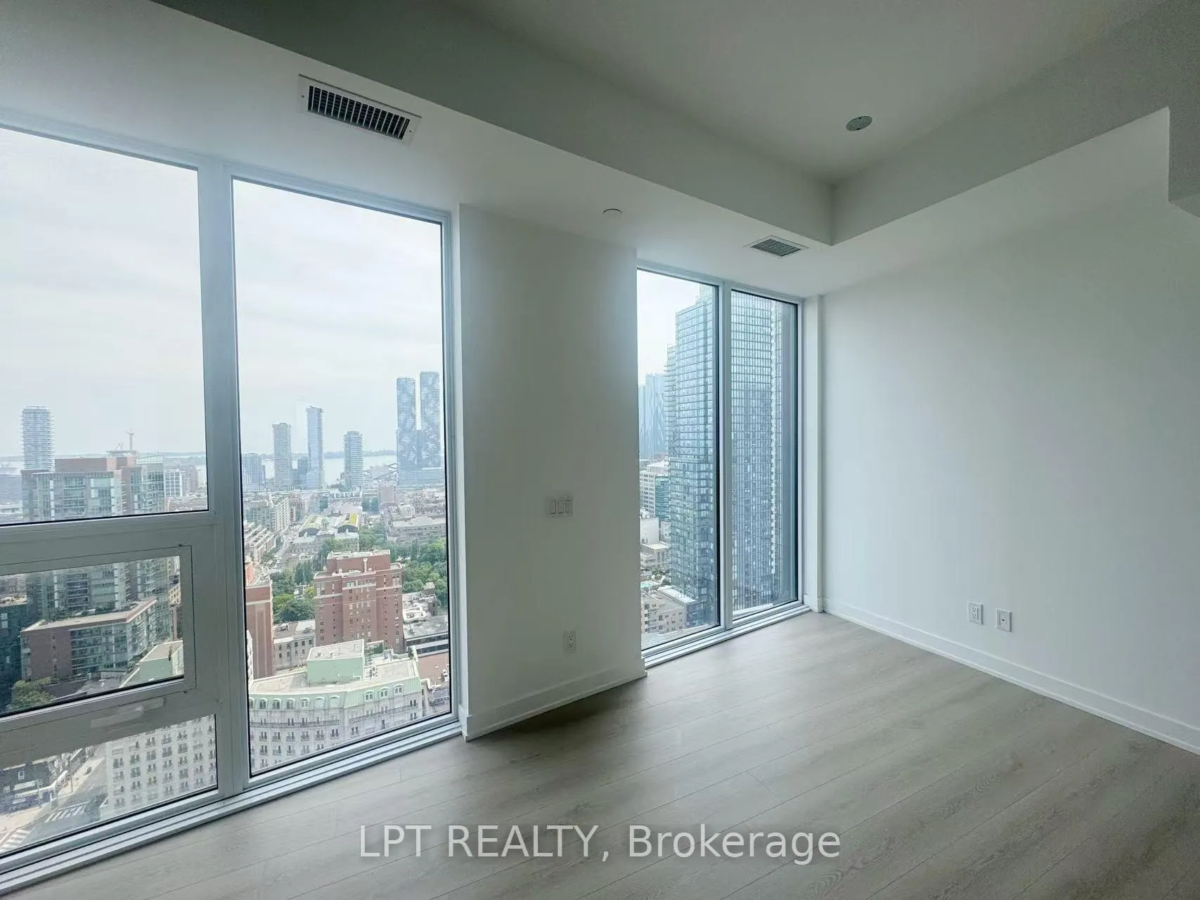 Photo 3 of Unit 3508, 100 Queen Street E, Toronto, Church-Yonge Corridor — HOMEH