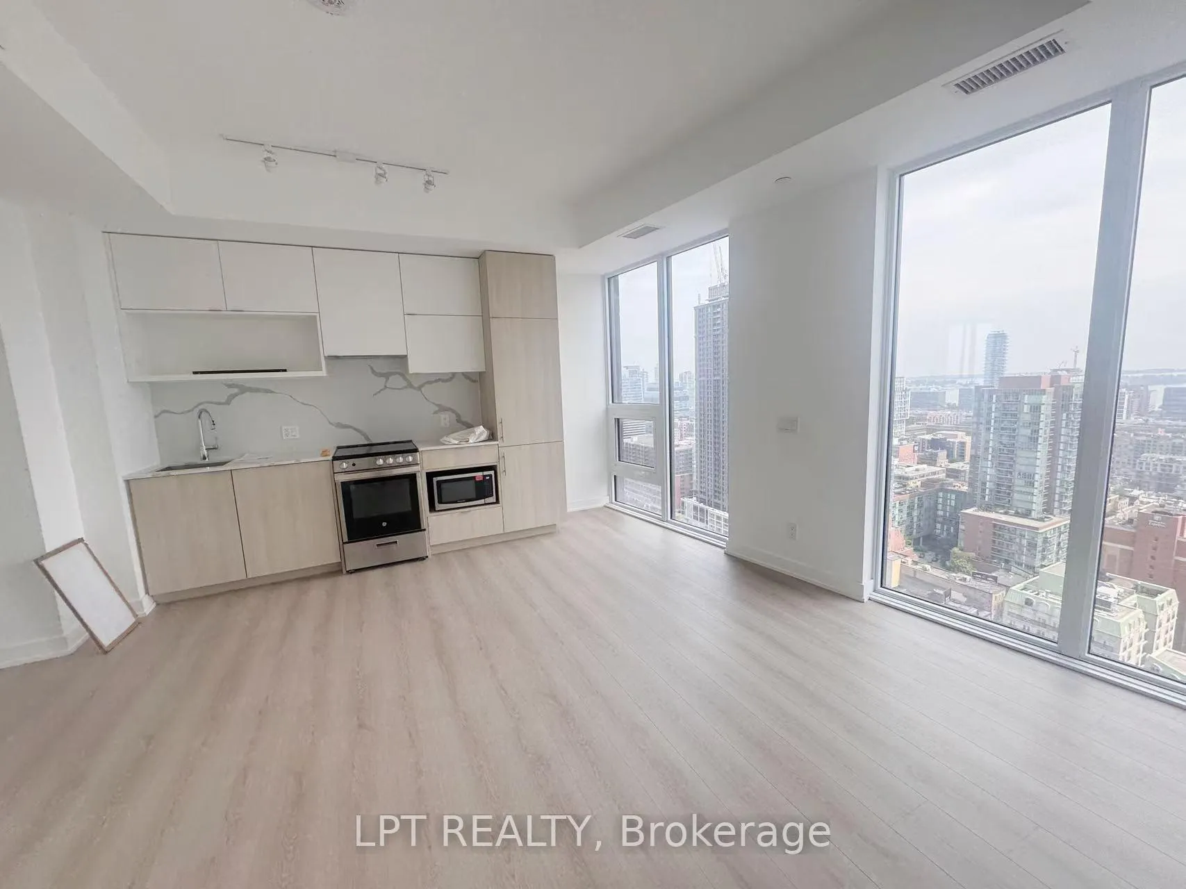 Photo 13 of Unit 3508, 100 Queen Street E, Toronto, Church-Yonge Corridor — HOMEH