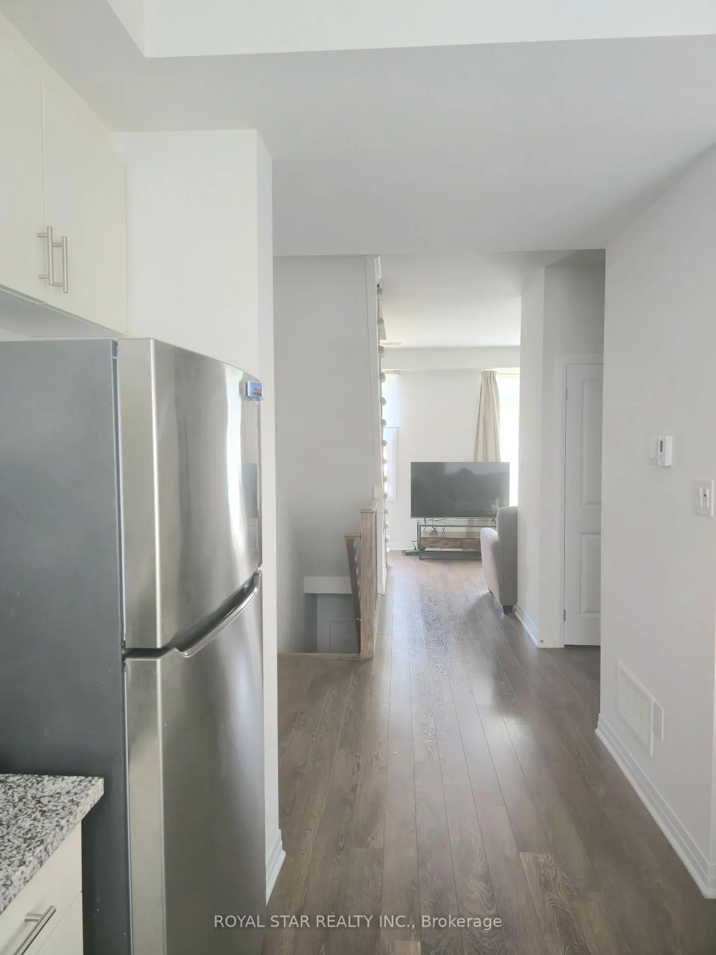 Photo 6 of Unit 33, 2 Willow Street, Brant, Paris — HOMEH