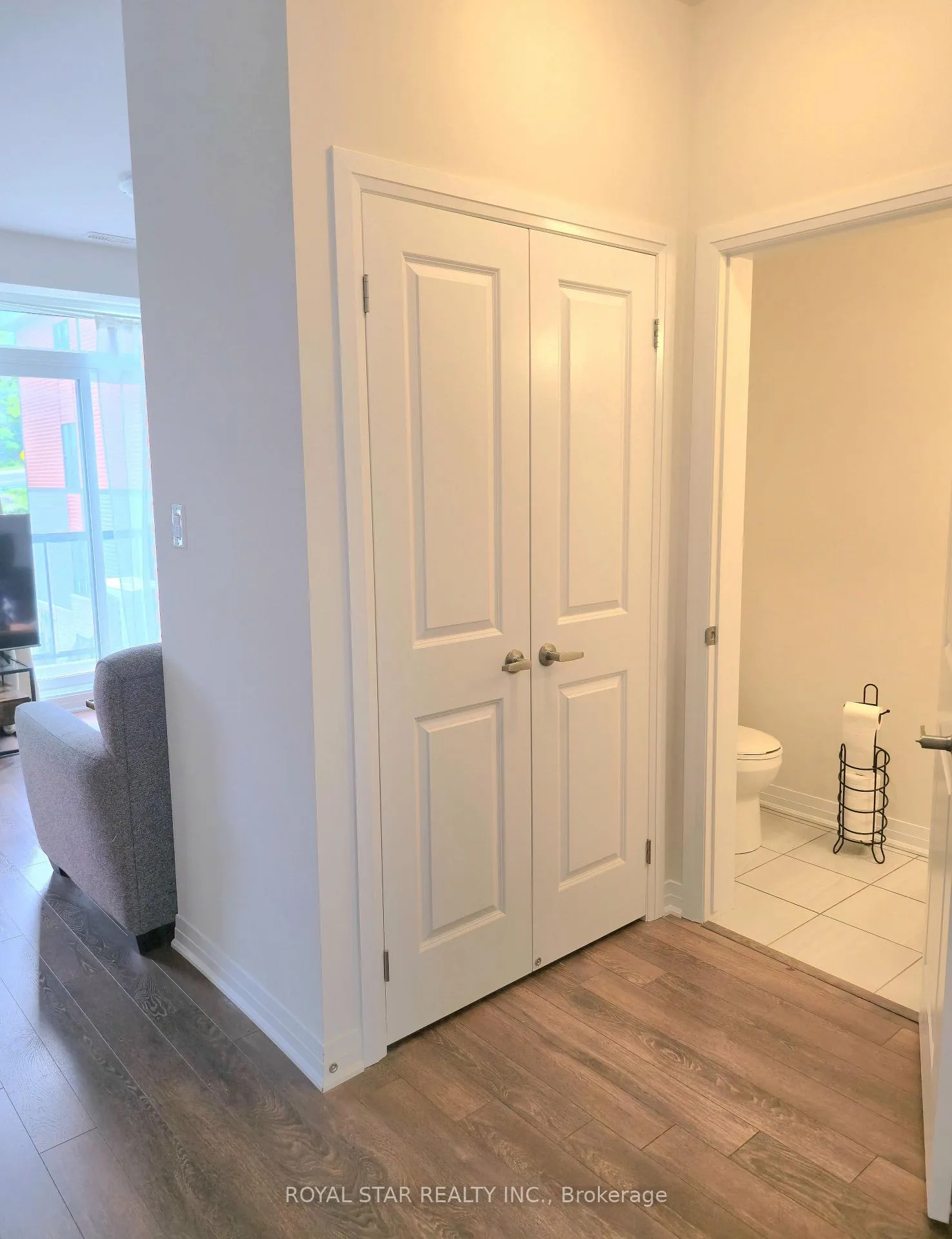 Photo 12 of Unit 33, 2 Willow Street, Brant, Paris — HOMEH