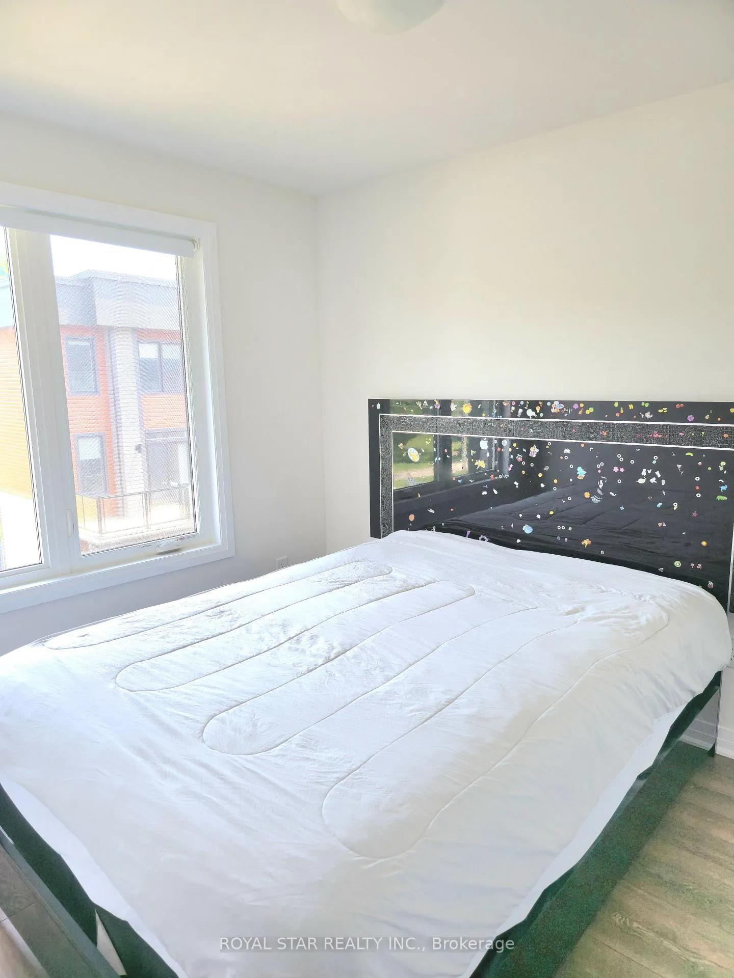 Photo 18 of Unit 33, 2 Willow Street, Brant, Paris — HOMEH