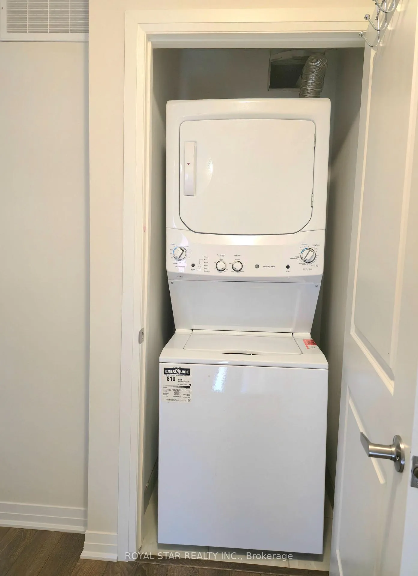 Photo 21 of Unit 33, 2 Willow Street, Brant, Paris — HOMEH
