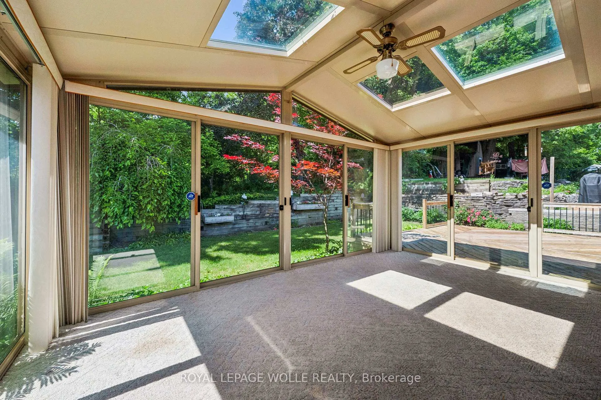 Photo 19 of 57 Maplewood Place, Kitchener — HOMEH