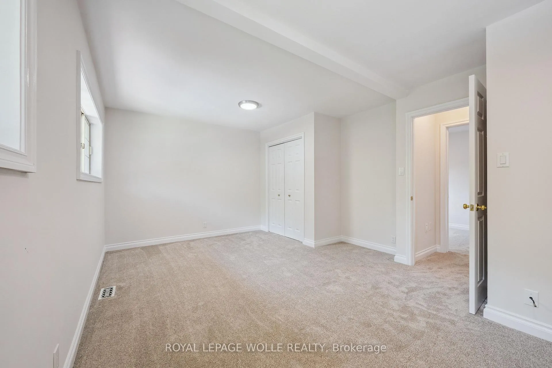 Photo 24 of 57 Maplewood Place, Kitchener — HOMEH