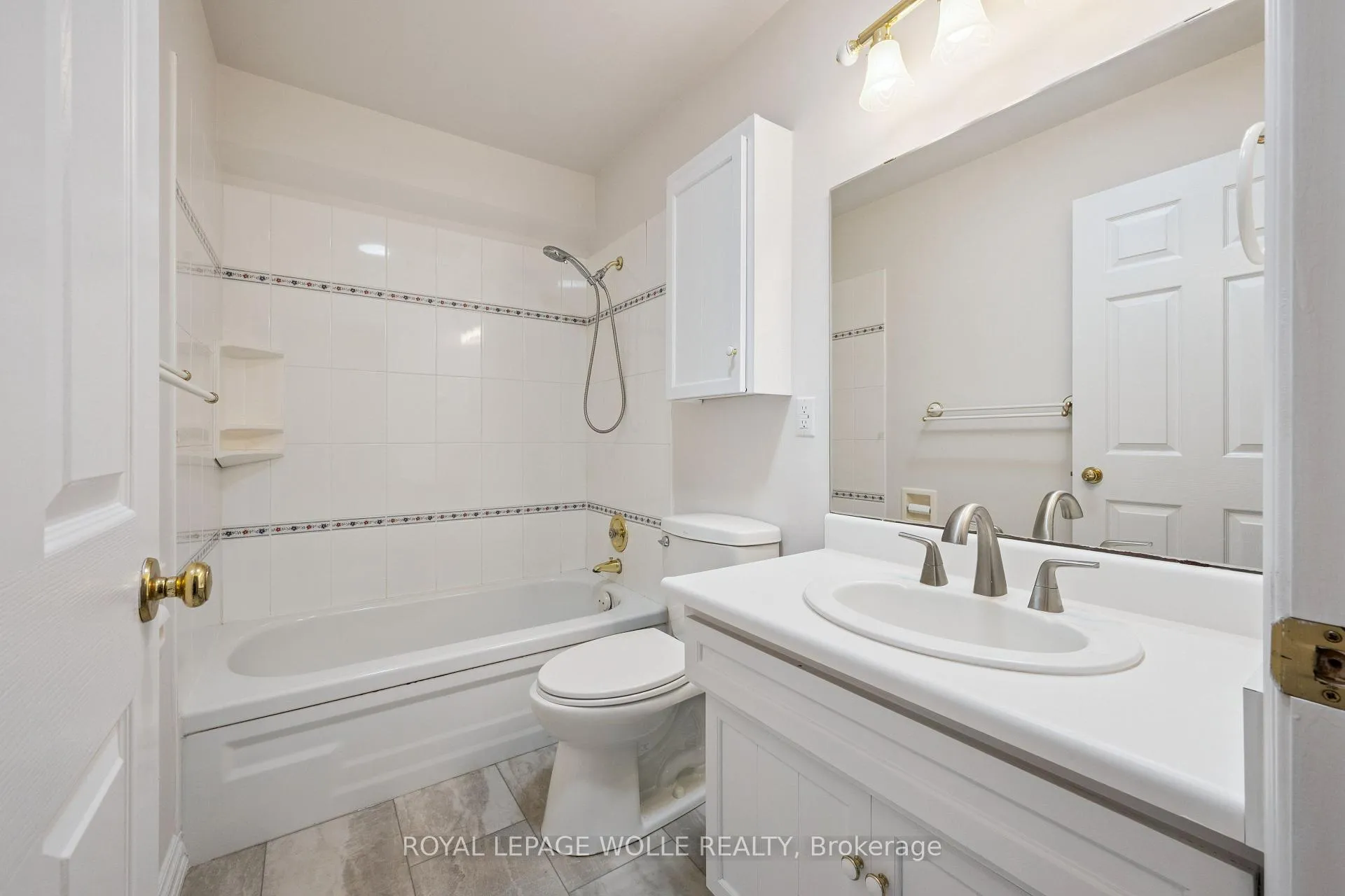 Photo 26 of 57 Maplewood Place, Kitchener — HOMEH