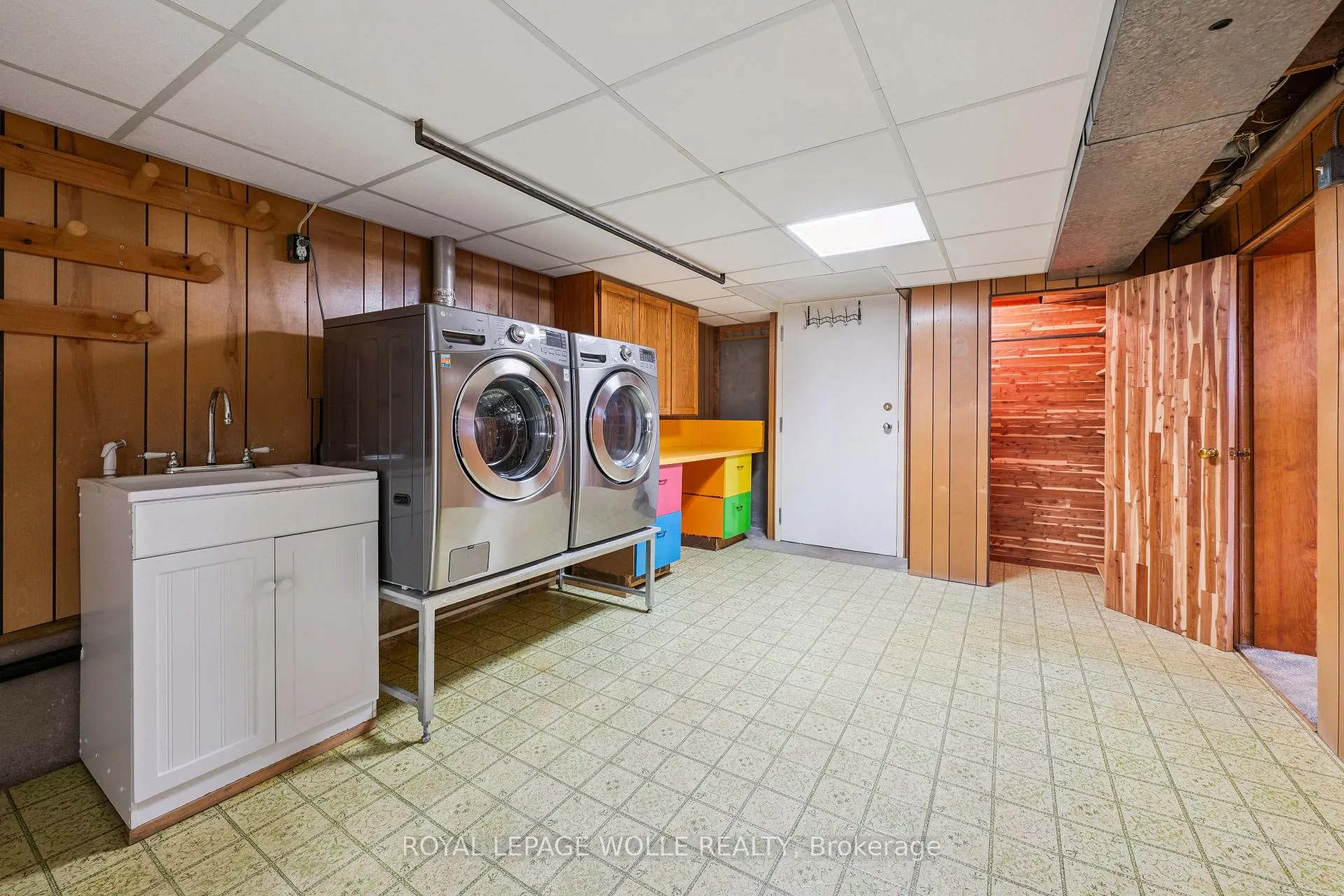 Photo 28 of 57 Maplewood Place, Kitchener — HOMEH