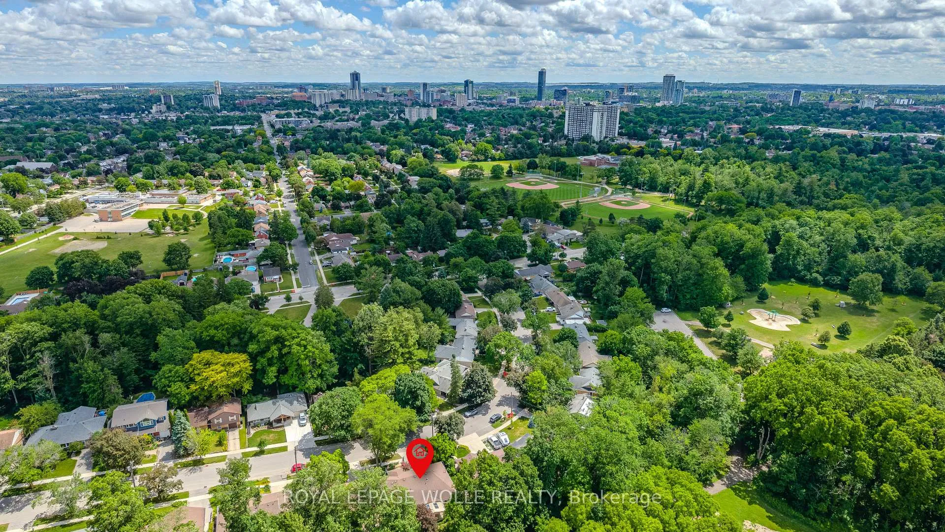 Photo 36 of 57 Maplewood Place, Kitchener — HOMEH