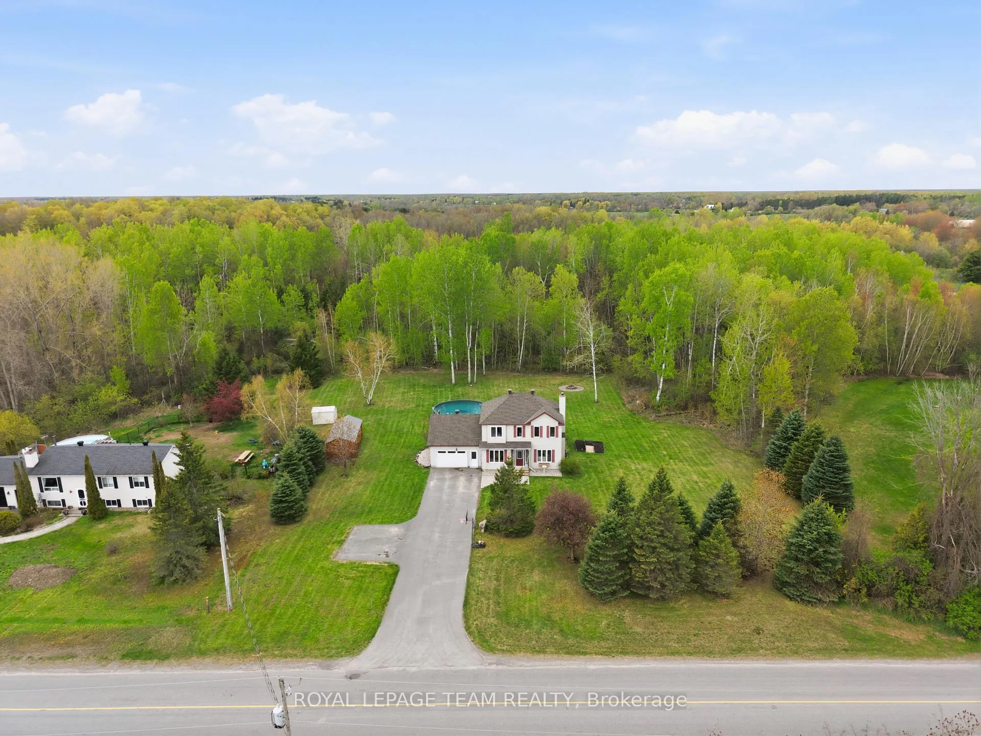 Photo 1 of 480 Dennison Road, North Grenville, North Grenville Twp (Kemptville South) — HOMEH