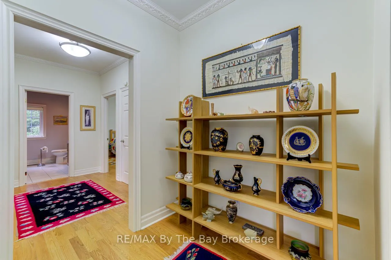 Photo 21 of 28 Bridlewood Crescent, Wasaga Beach — HOMEH