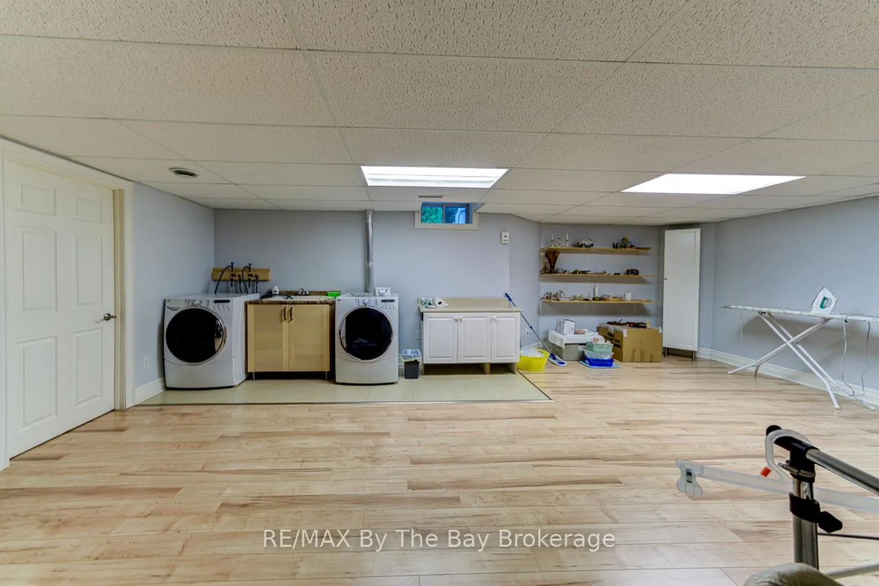 Photo 34 of 28 Bridlewood Crescent, Wasaga Beach — HOMEH