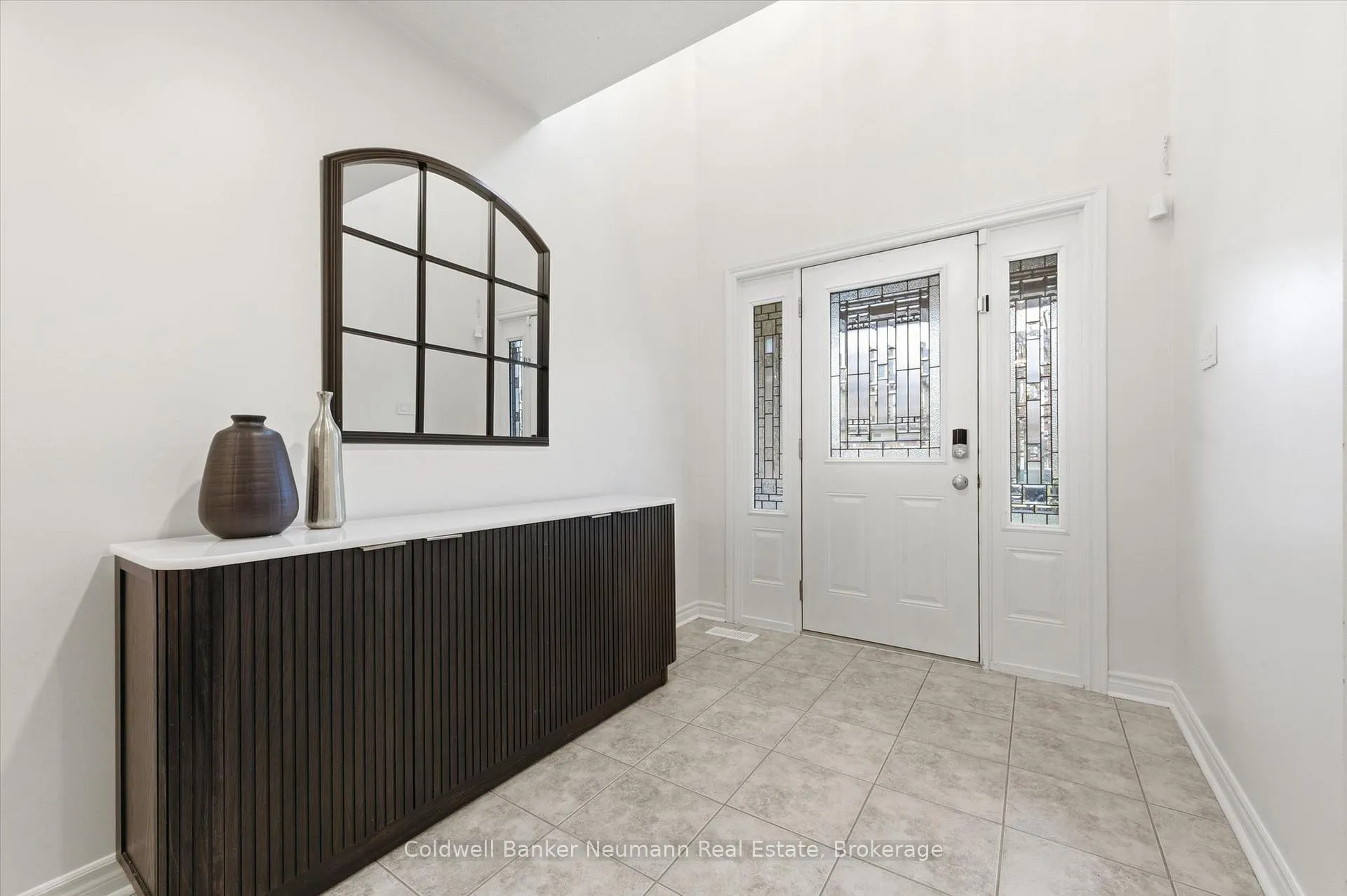 Photo 3 of 38 Baxter Drive, Guelph, Pineridge/Westminster Woods — HOMEH