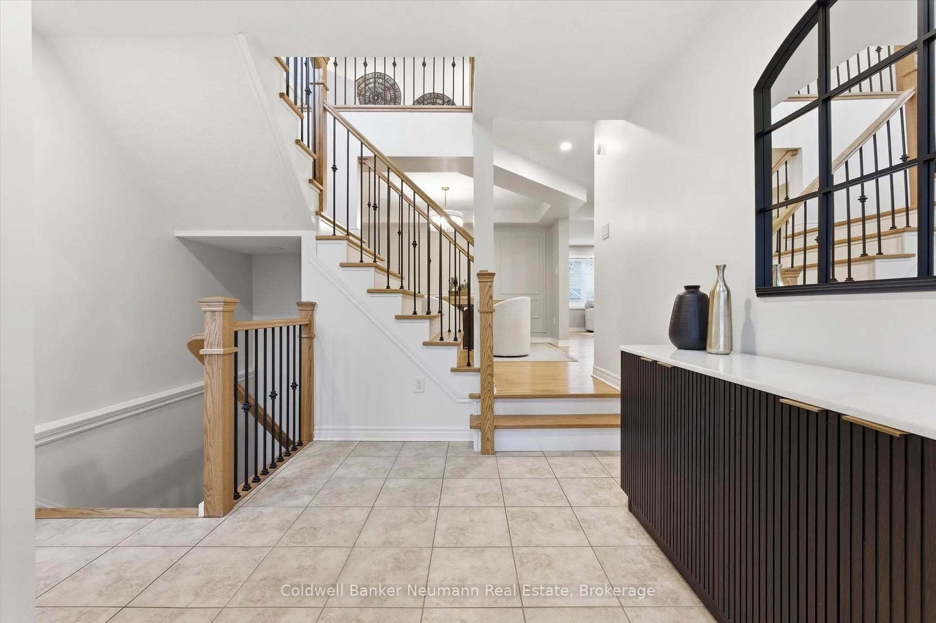 Photo 4 of 38 Baxter Drive, Guelph, Pineridge/Westminster Woods — HOMEH