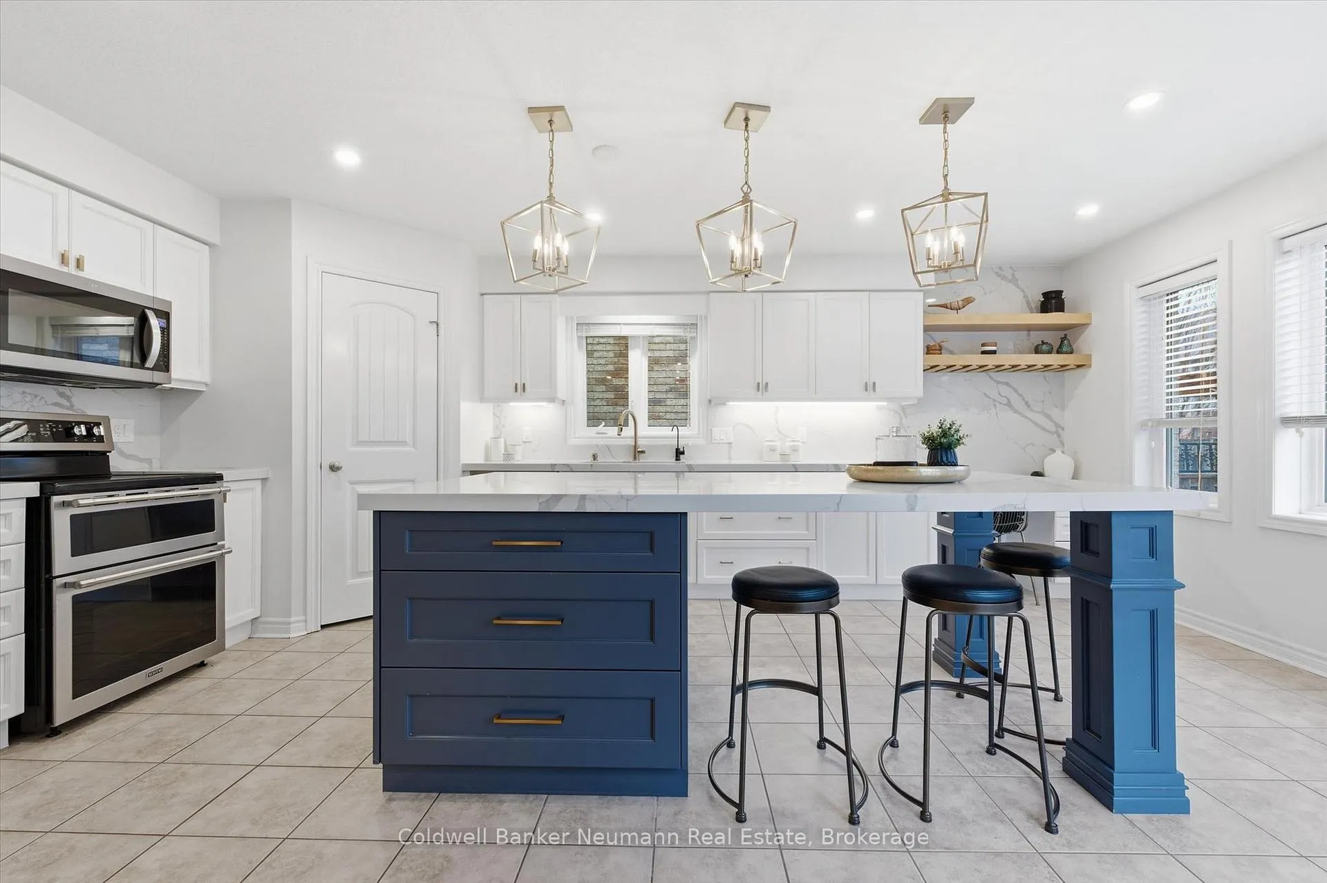 Photo 8 of 38 Baxter Drive, Guelph, Pineridge/Westminster Woods — HOMEH