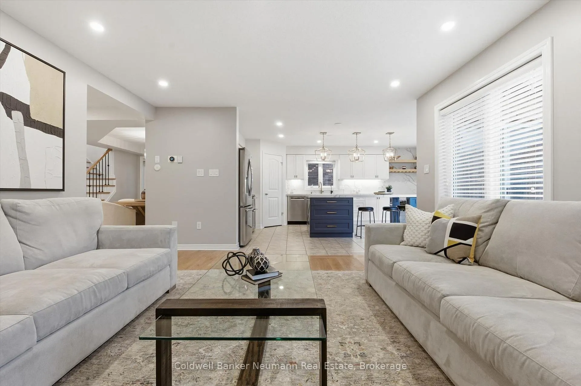 Photo 11 of 38 Baxter Drive, Guelph, Pineridge/Westminster Woods — HOMEH
