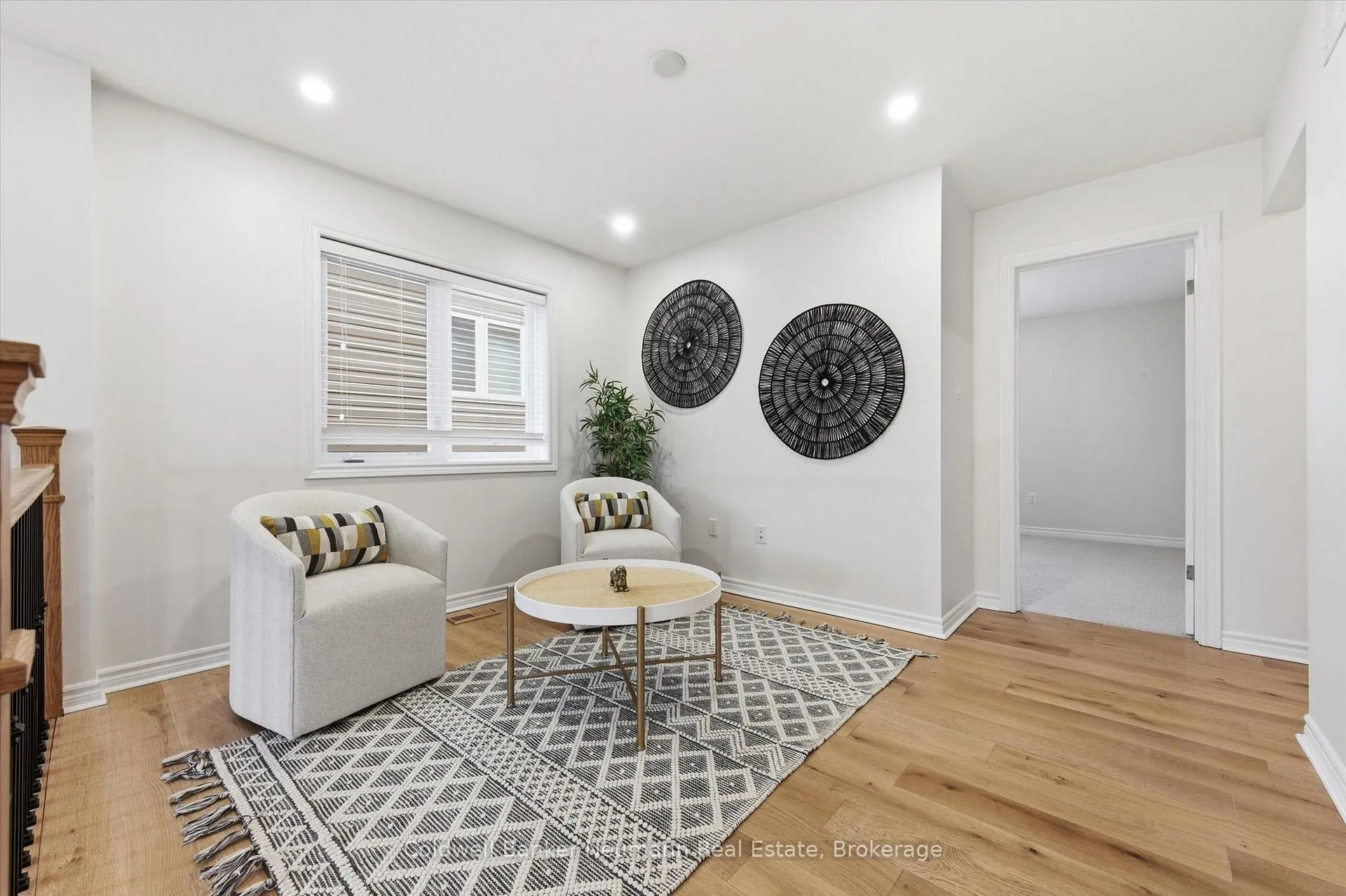 Photo 19 of 38 Baxter Drive, Guelph, Pineridge/Westminster Woods — HOMEH