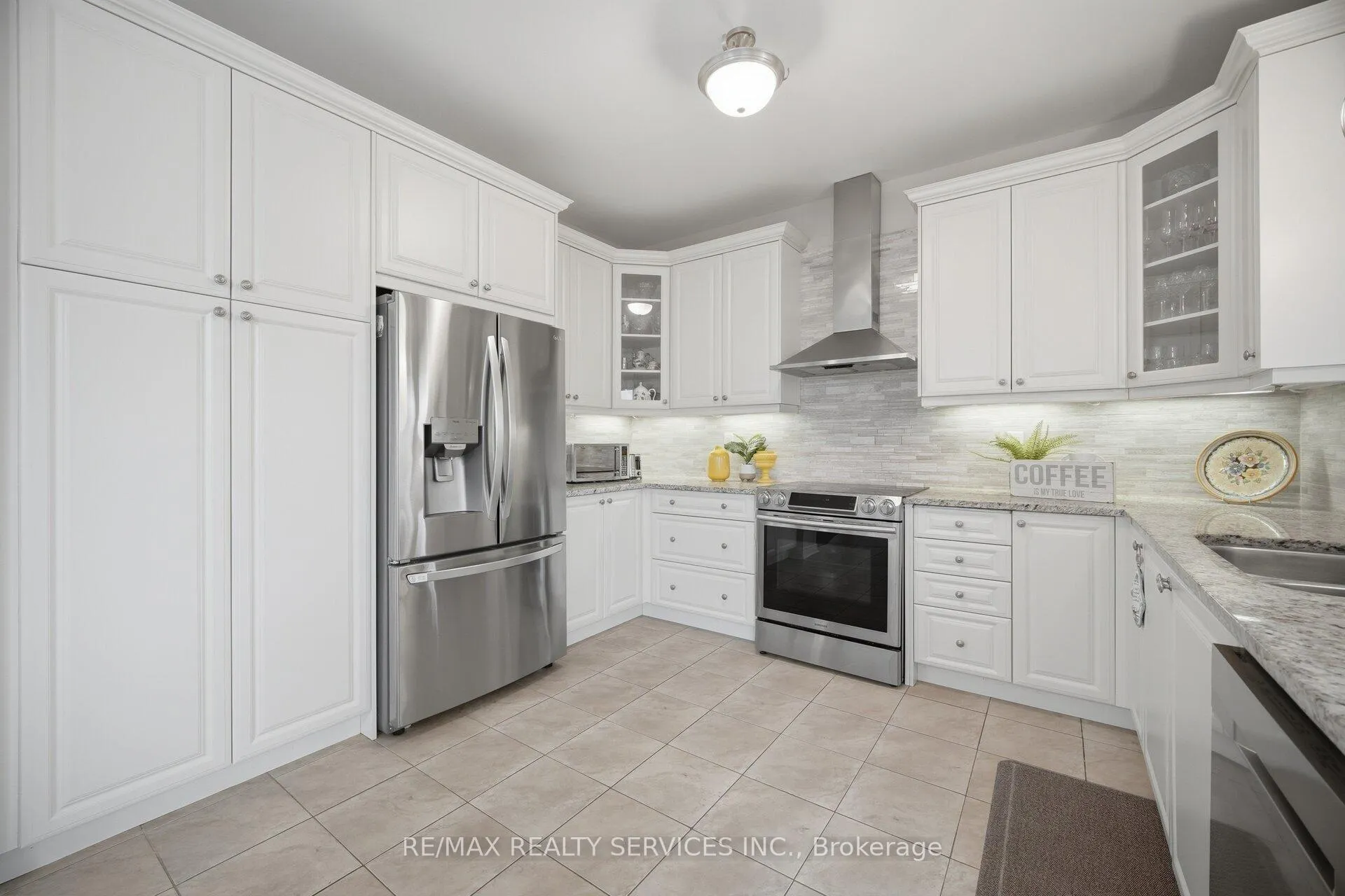 Photo 18 of 23 Twistleton Street, Caledon, Rural Caledon — HOMEH