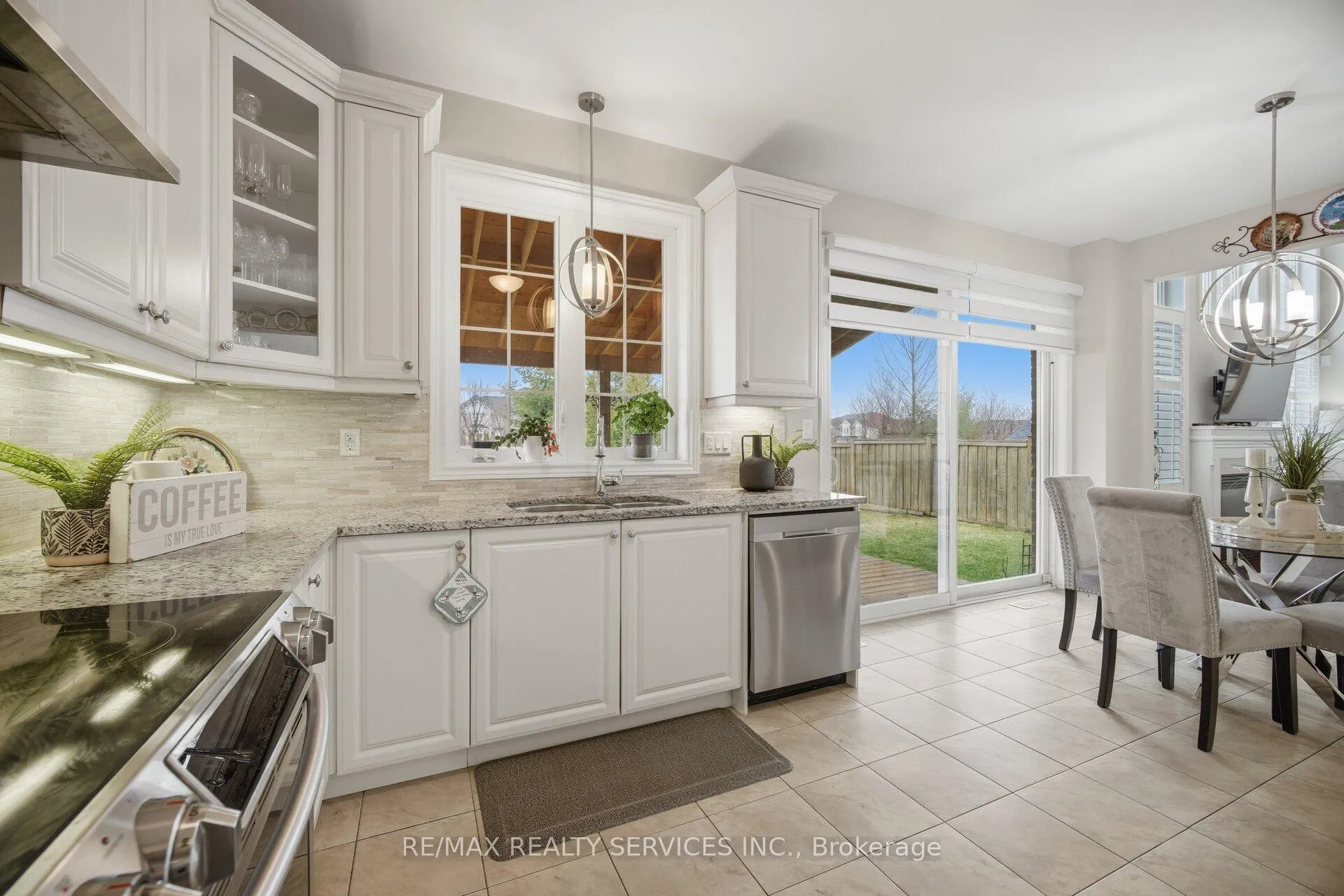 Photo 19 of 23 Twistleton Street, Caledon, Rural Caledon — HOMEH