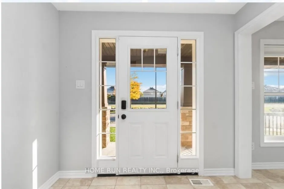 Photo 2 of 126 Switch Grass Crescent, Ottawa, Barrhaven - Half Moon Bay — HOMEH