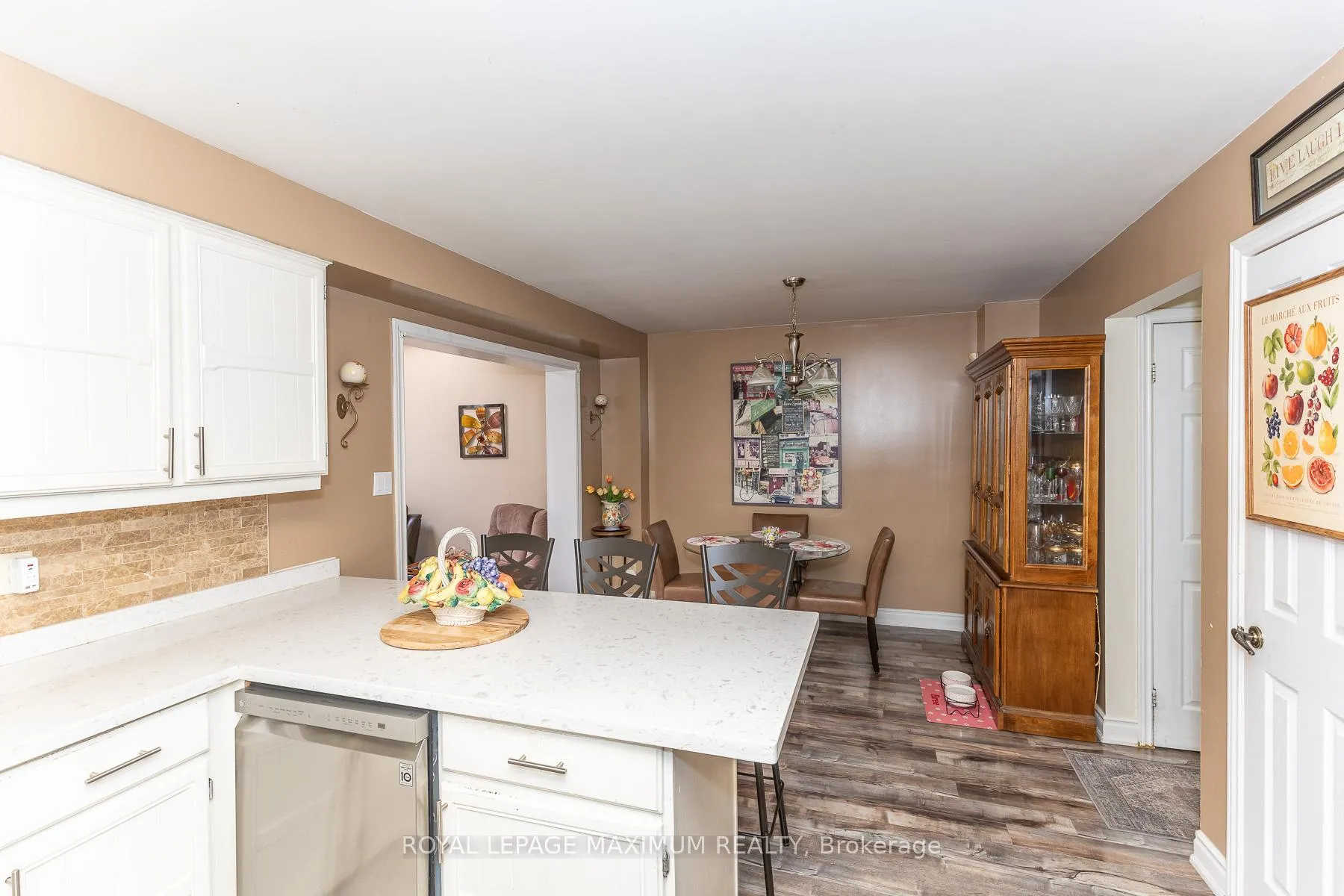 Photo 14 of 157 Misty Meadow Drive, Vaughan, East Woodbridge — HOMEH