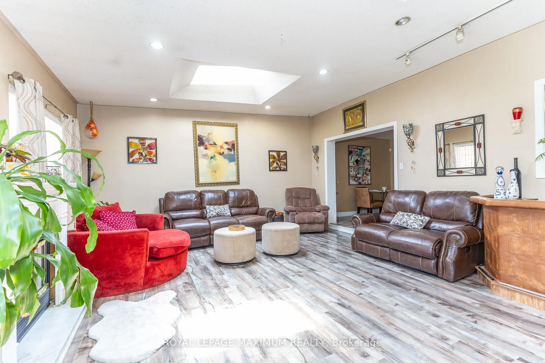 Photo 16 of 157 Misty Meadow Drive, Vaughan, East Woodbridge — HOMEH