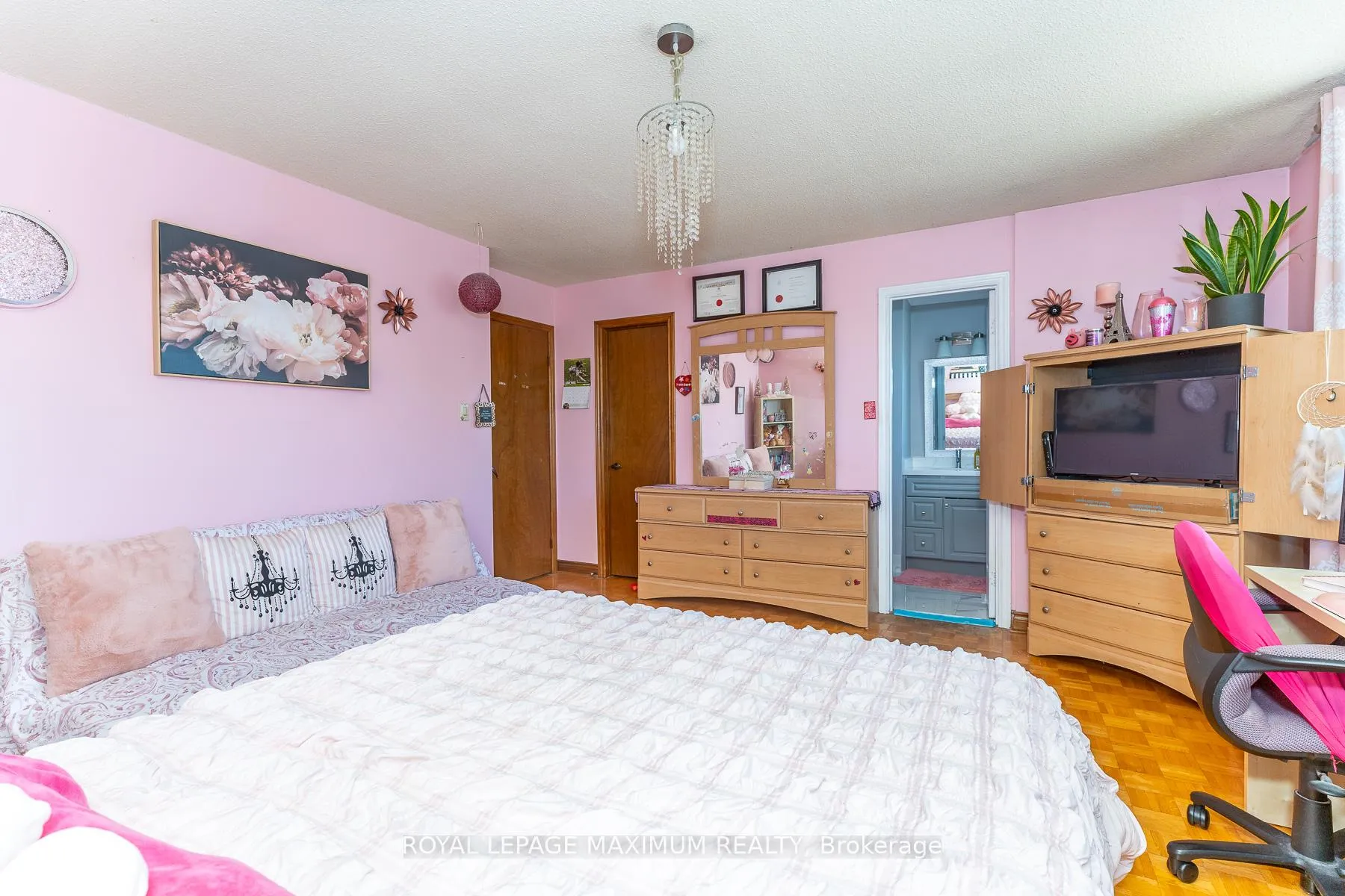 Photo 23 of 157 Misty Meadow Drive, Vaughan, East Woodbridge — HOMEH