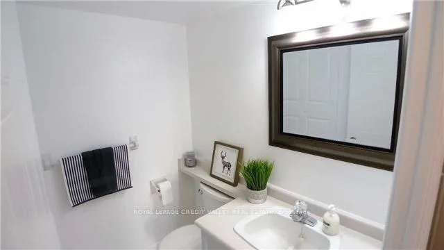Photo 23 of Unit 704, 1270 Maple Crossing Boulevard, Burlington, Brant — HOMEH