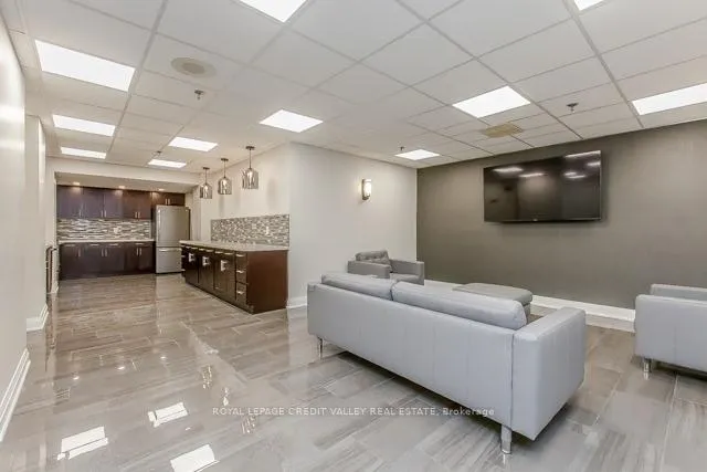 Photo 27 of Unit 704, 1270 Maple Crossing Boulevard, Burlington, Brant — HOMEH