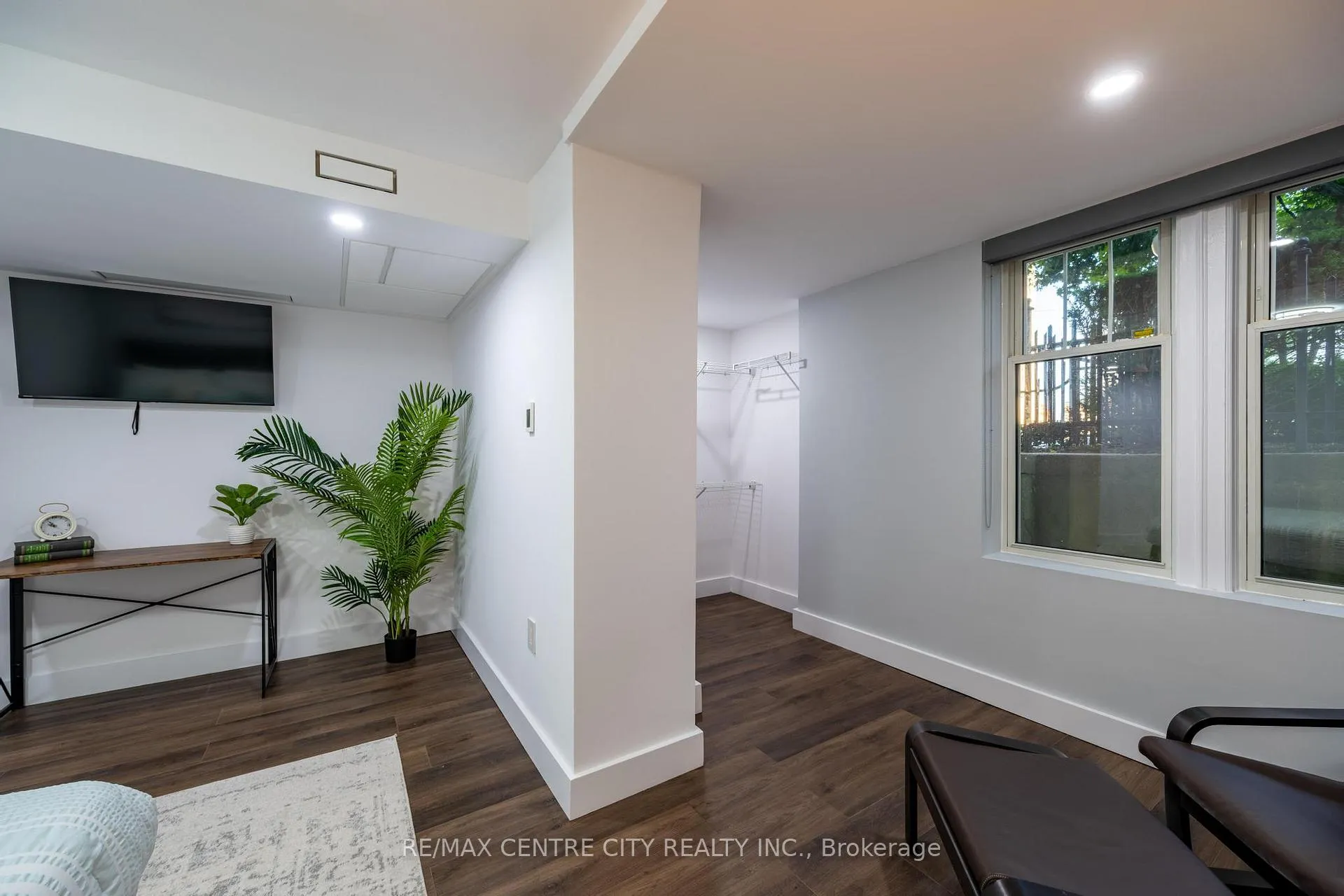 Photo 20 of Unit 1, 280 Queens Avenue, London, East F — HOMEH