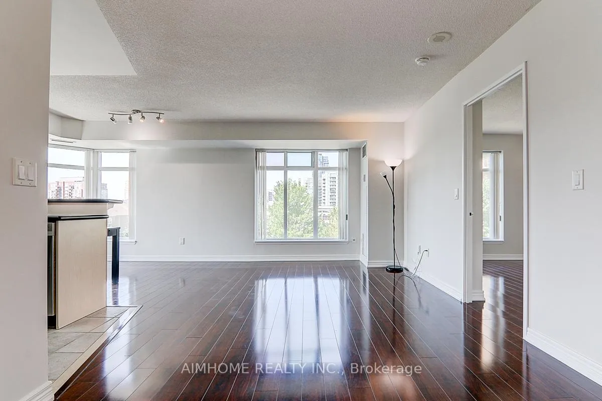 Photo 7 of Unit 510, 135 Pond Drive, Markham, Commerce Valley — HOMEH