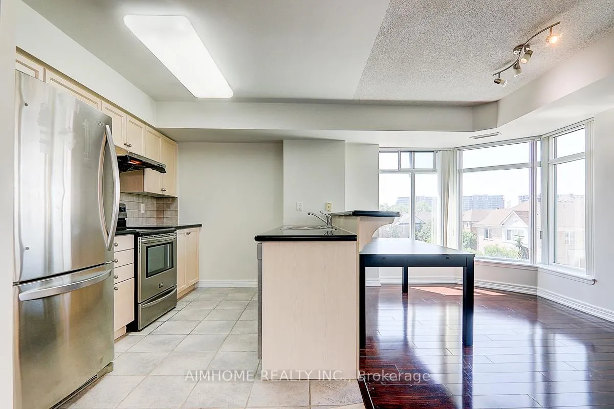 Photo 9 of Unit 510, 135 Pond Drive, Markham, Commerce Valley — HOMEH