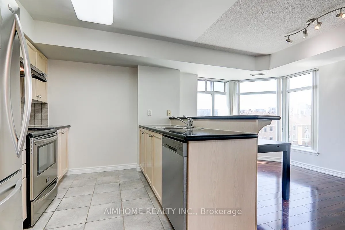 Photo 10 of Unit 510, 135 Pond Drive, Markham, Commerce Valley — HOMEH