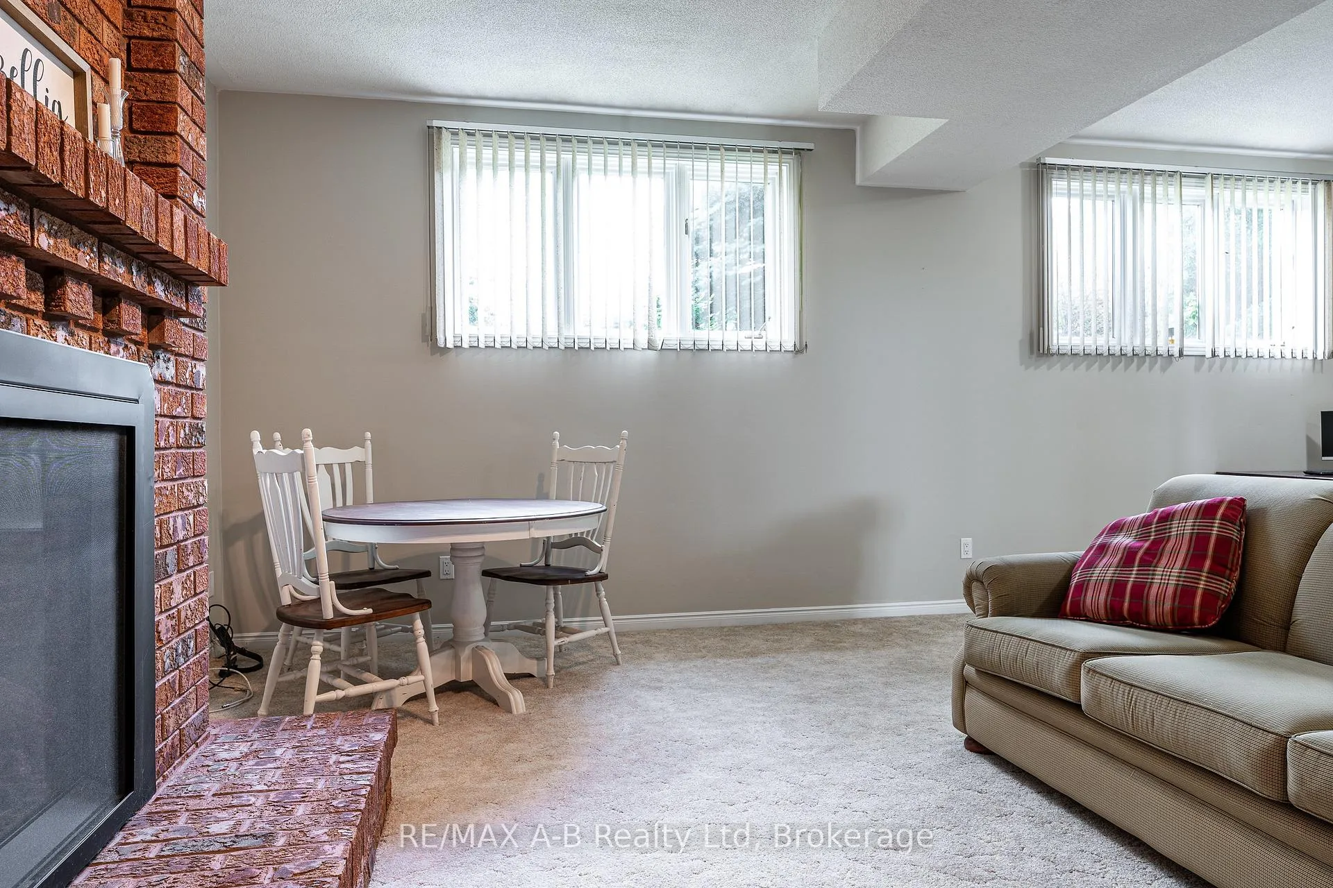 Photo 29 of 51 Commissioner Street, Zorra, Embro — HOMEH