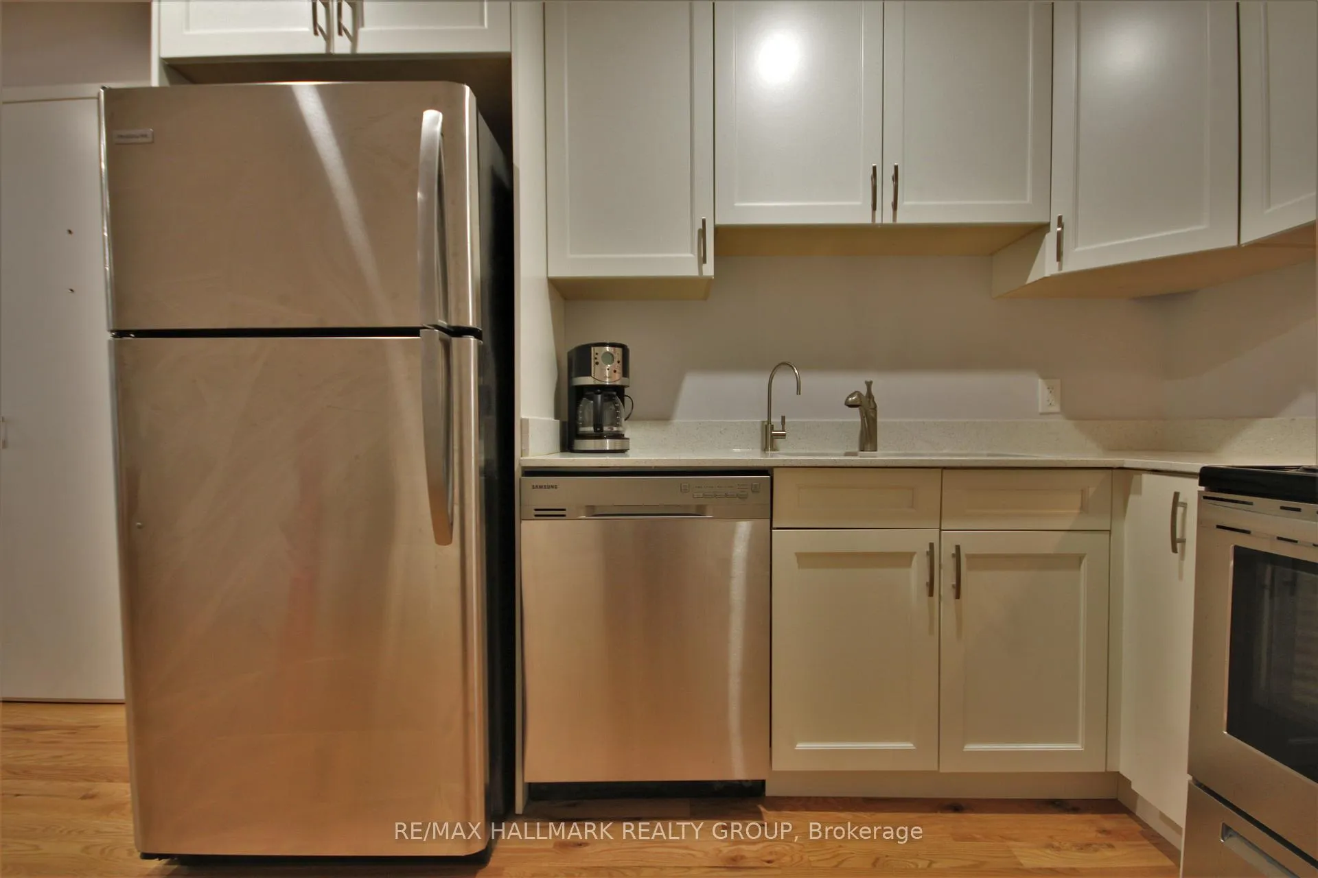 Photo 6 of Unit 7, 768 Usborne Street, McNab/Braeside, Mcnab/Braeside Twps — HOMEH